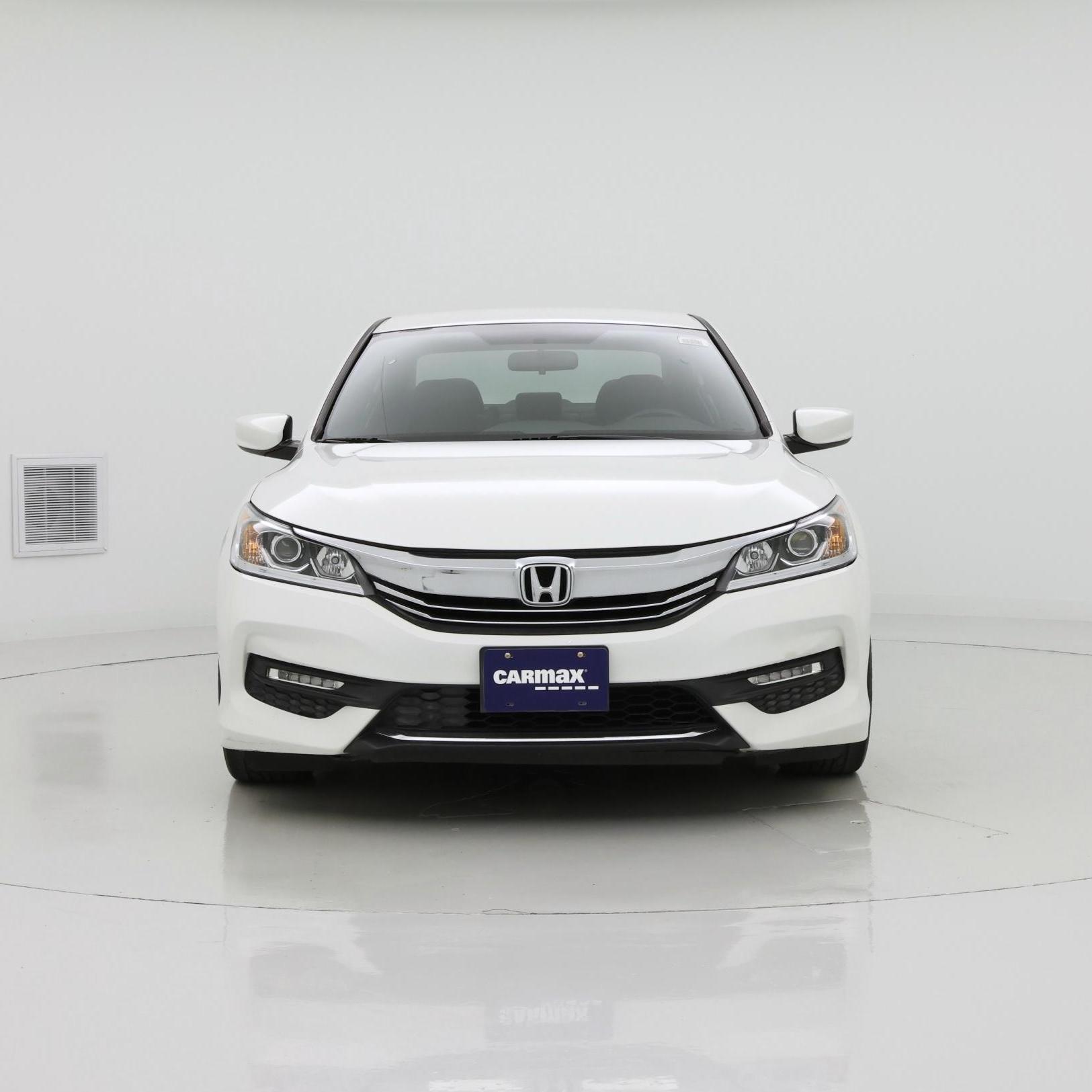 Thumbnail: 2017 Honda Accord - 5