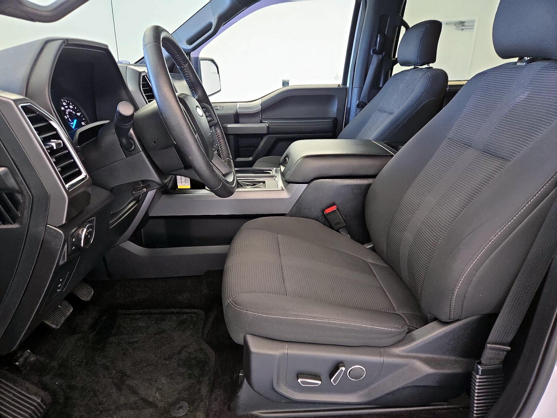 Thumbnail: 2016 Ford F-150 - 11