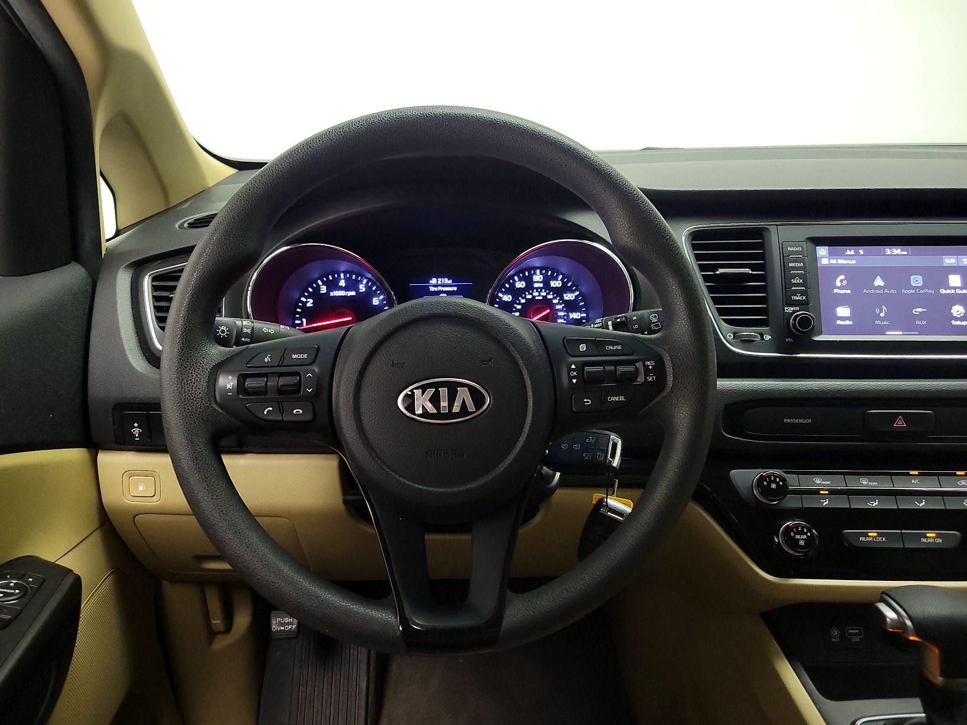 Thumbnail: 2020 Kia Sedona - 9