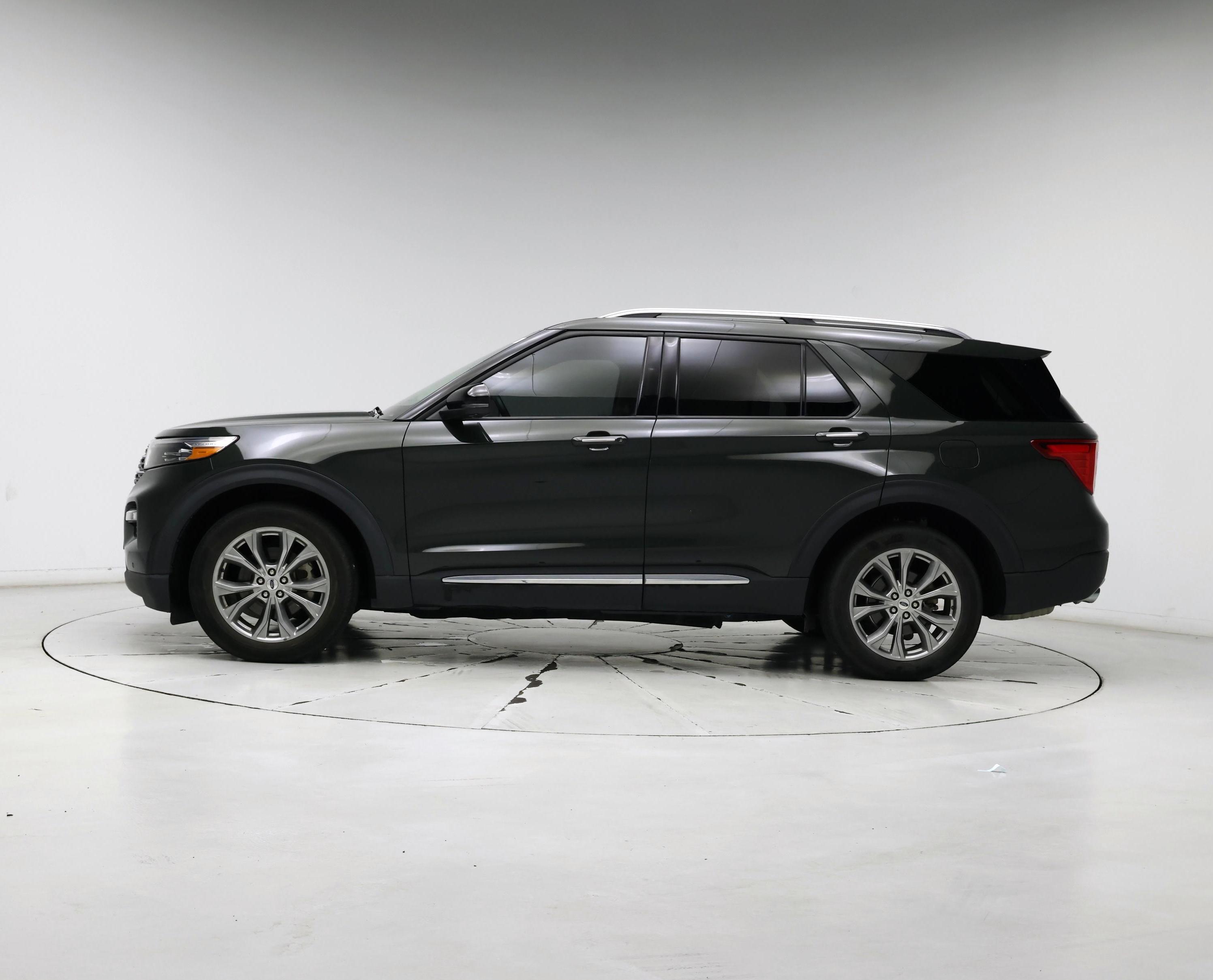 Thumbnail: 2022 Ford Explorer - 3