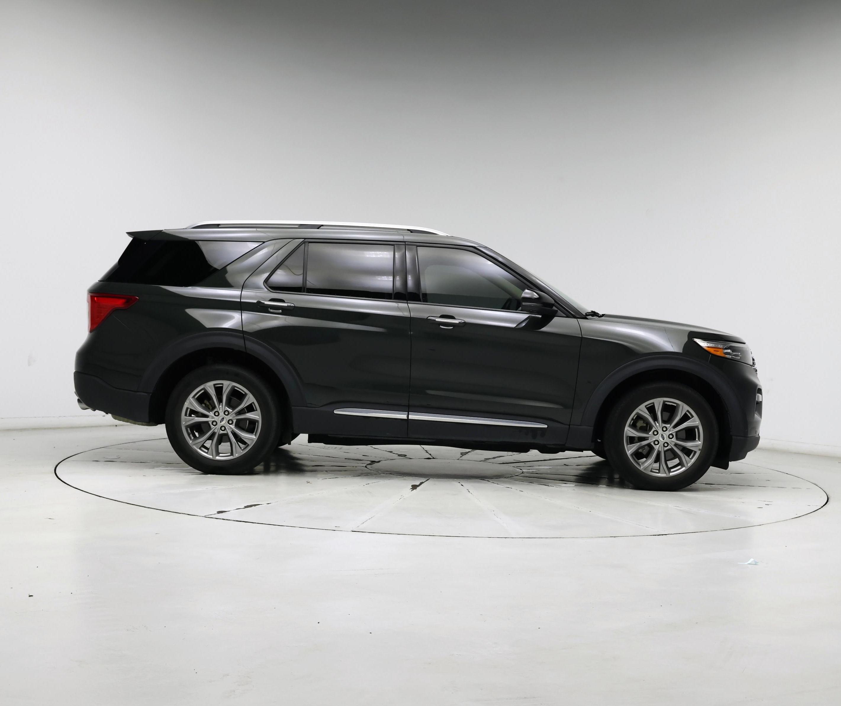 Thumbnail: 2022 Ford Explorer - 7