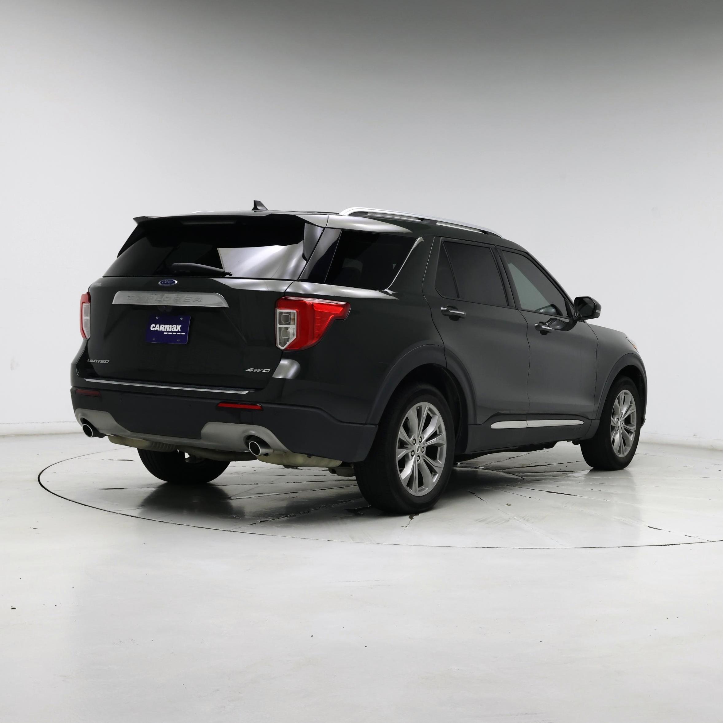 Thumbnail: 2022 Ford Explorer - 8