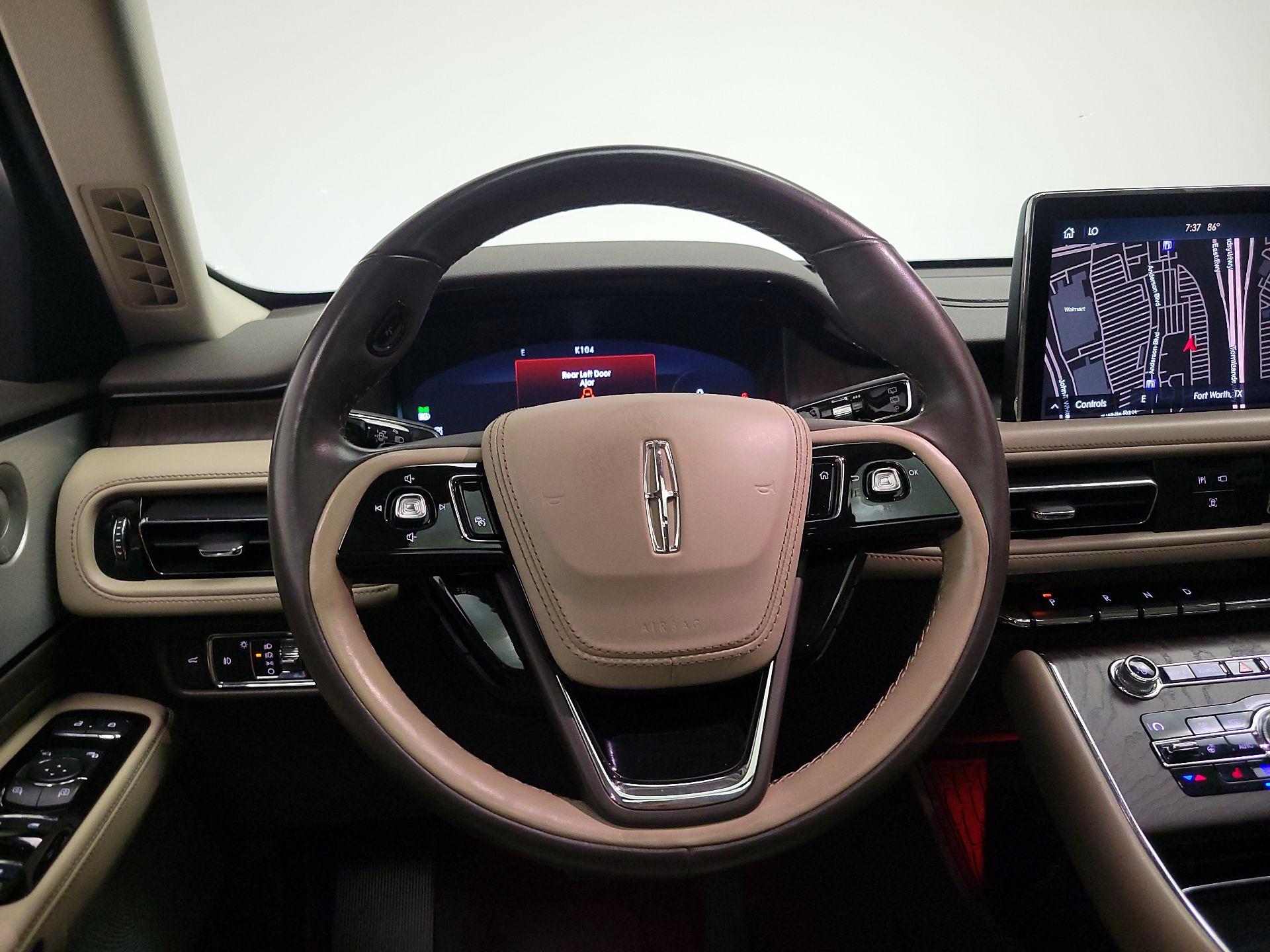 Thumbnail: 2020 Lincoln Aviator - 10