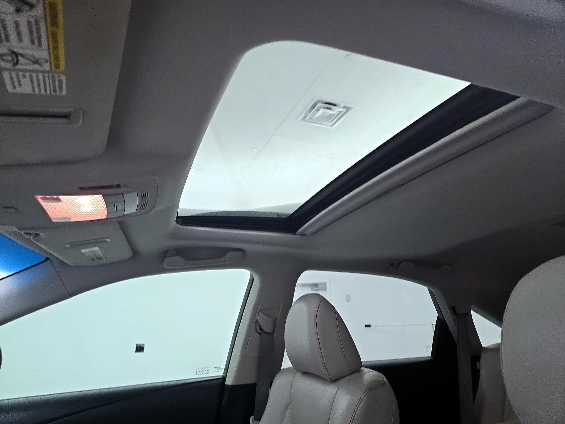 Thumbnail: 2015 Lexus RX - 20
