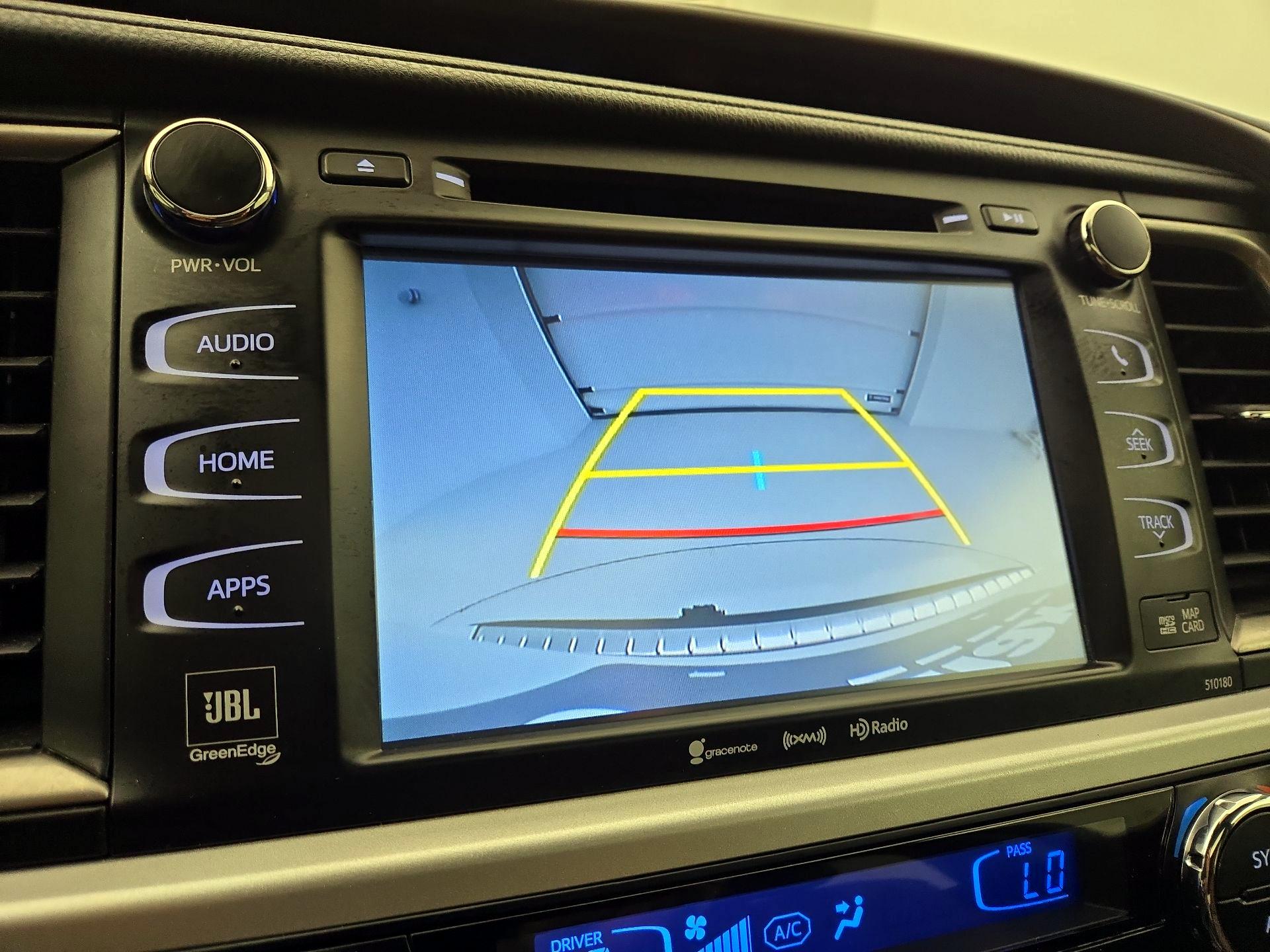 Thumbnail: 2017 Toyota Highlander - 15