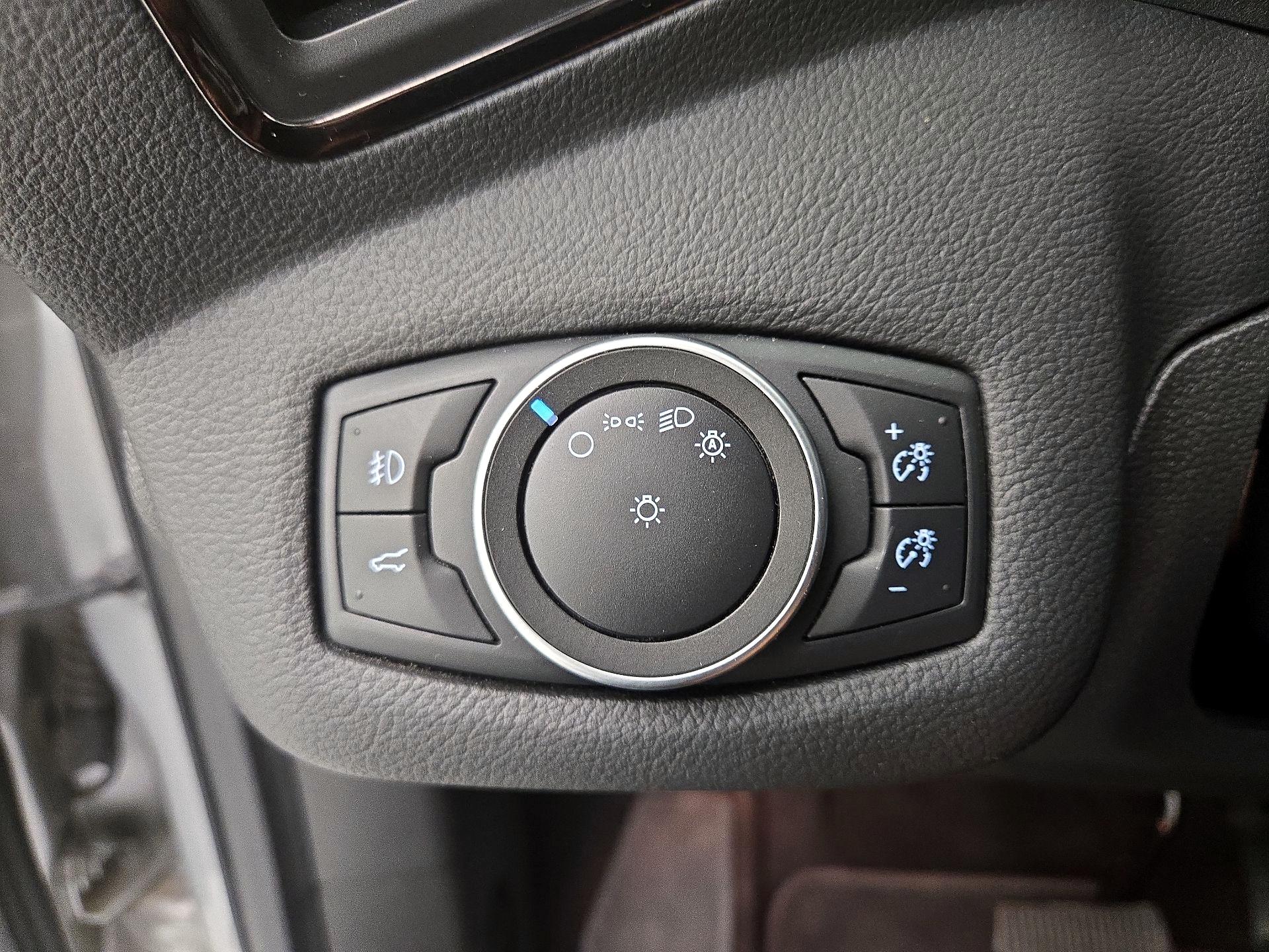 Thumbnail: 2018 Ford Escape - 13