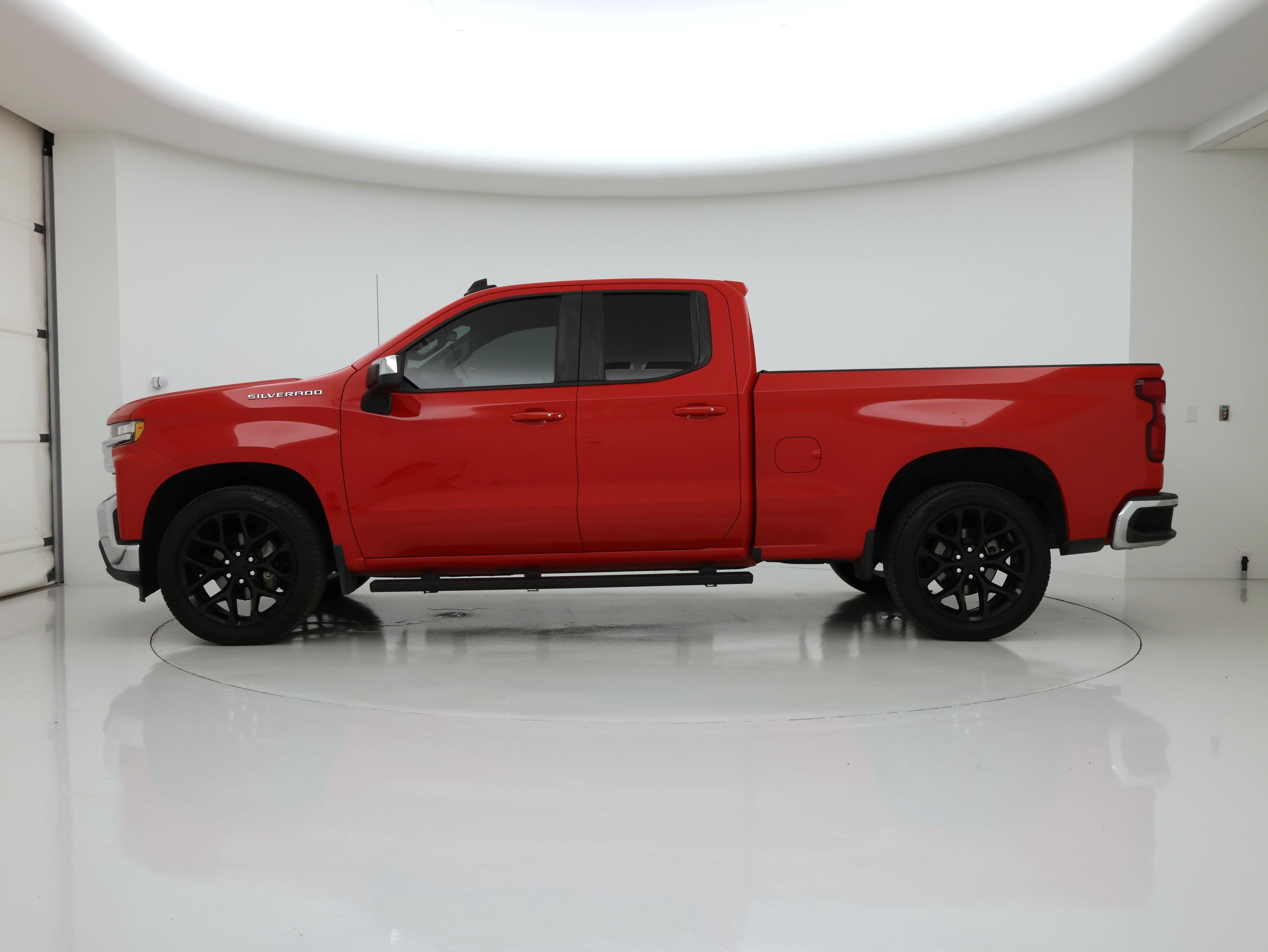 Thumbnail: 2019 Chevrolet Silverado 1500 - 3