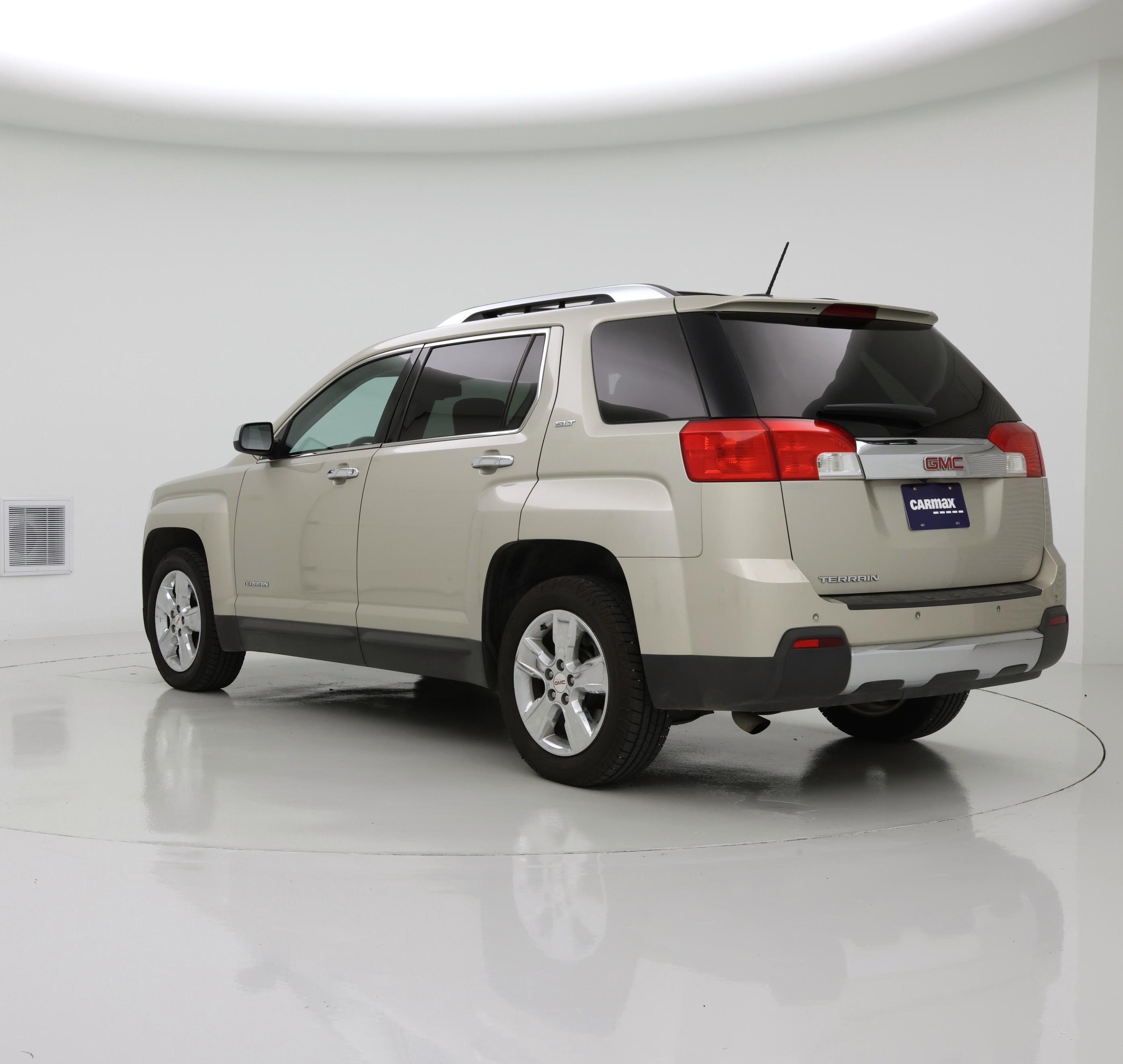 Thumbnail: 2015 GMC Terrain - 2