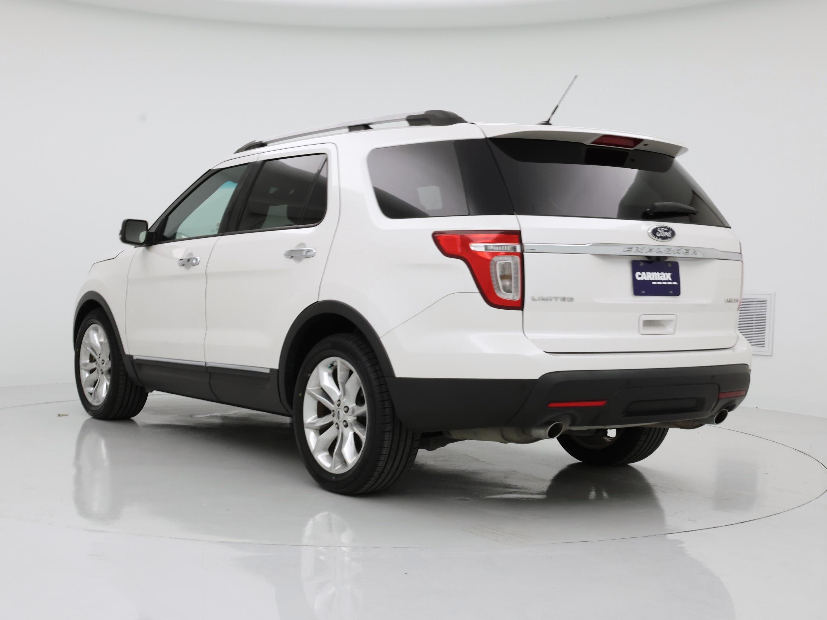 Thumbnail: 2014 Ford Explorer - 2