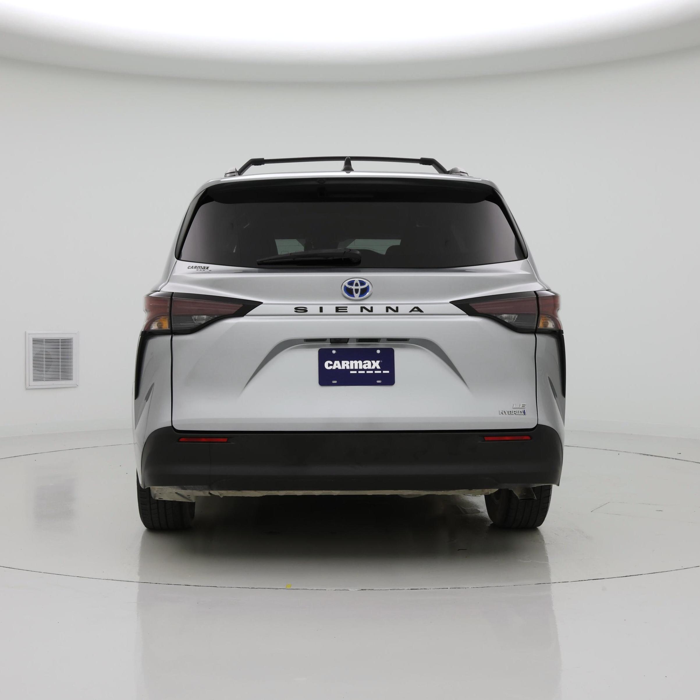 Thumbnail: 2023 Toyota Sienna - 6