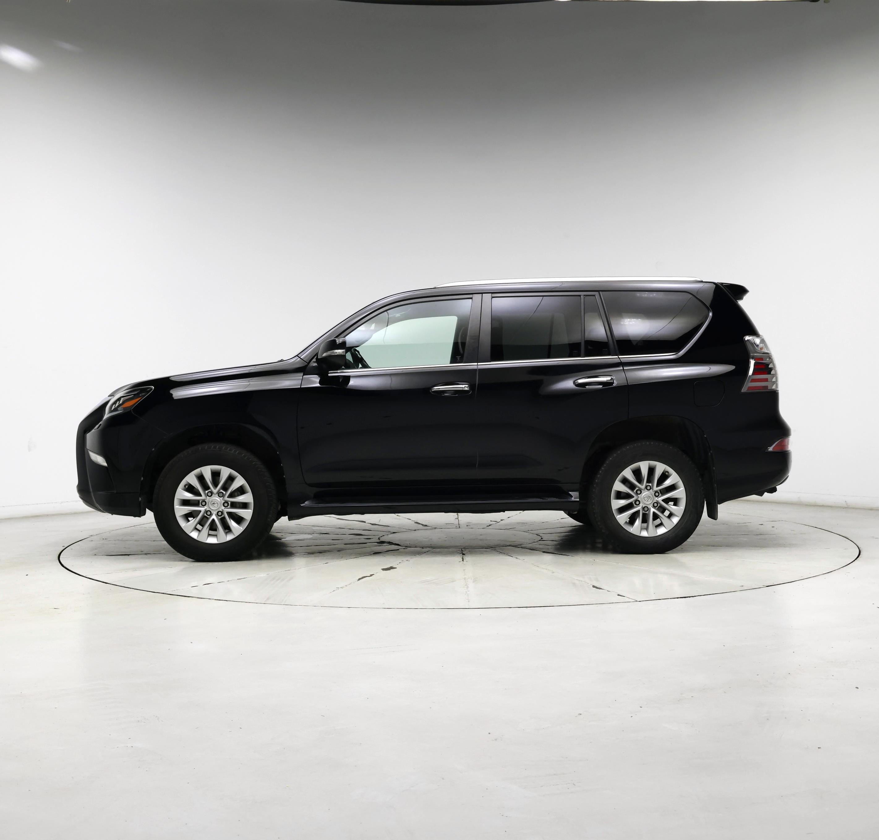 Thumbnail: 2021 Lexus GX - 3