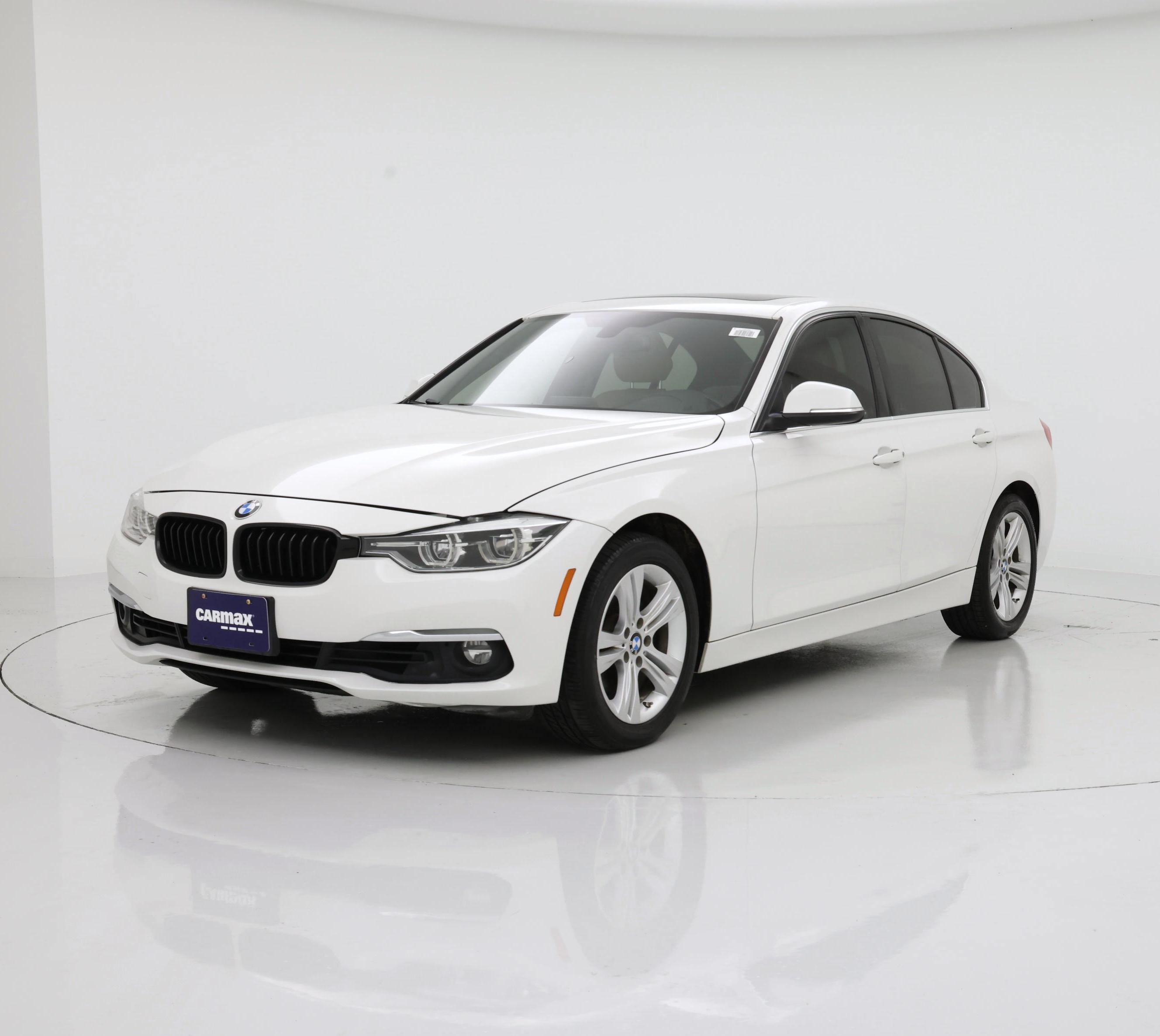 Thumbnail: 2017 BMW 3 Series - 4