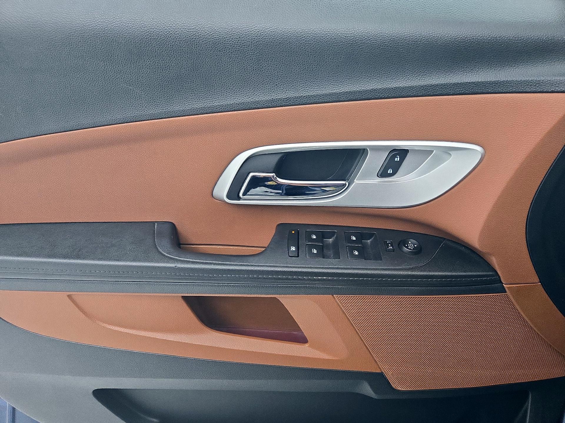 Thumbnail: 2016 Chevrolet Equinox - 12