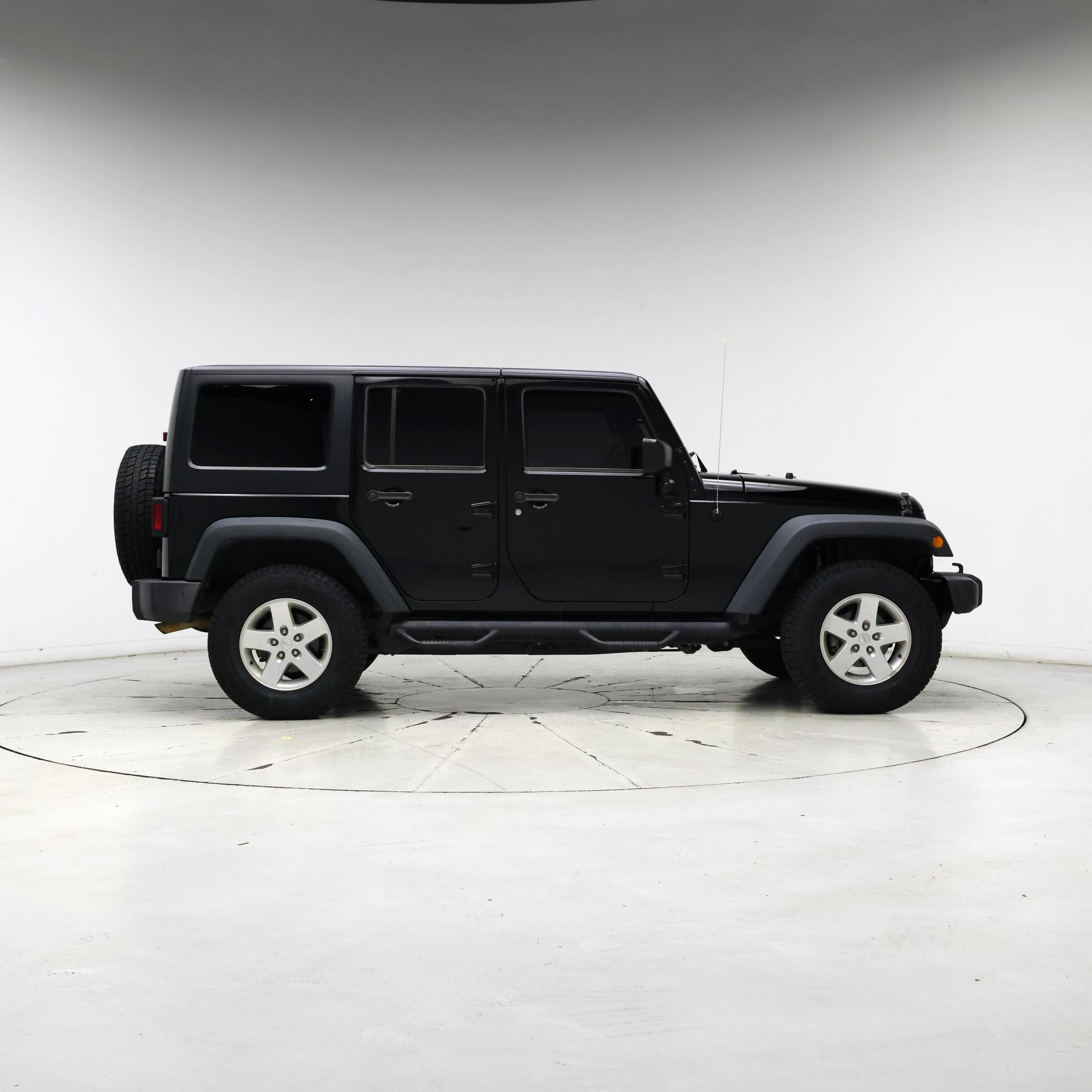 Thumbnail: 2017 Jeep Wrangler - 7
