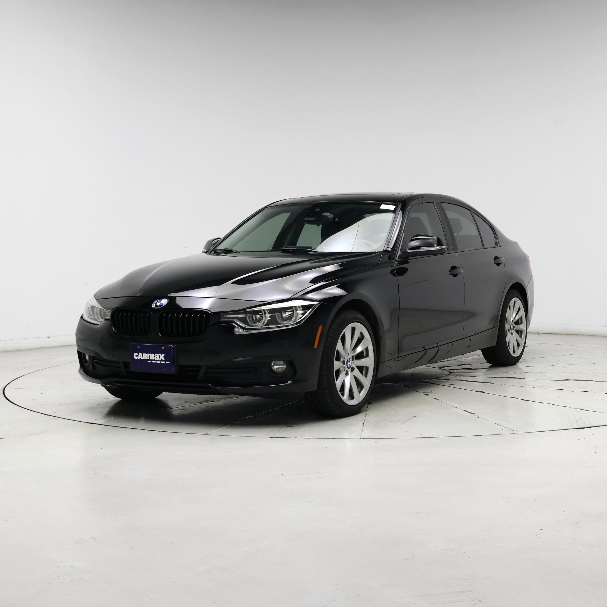 Thumbnail: 2018 BMW 3 Series - 4