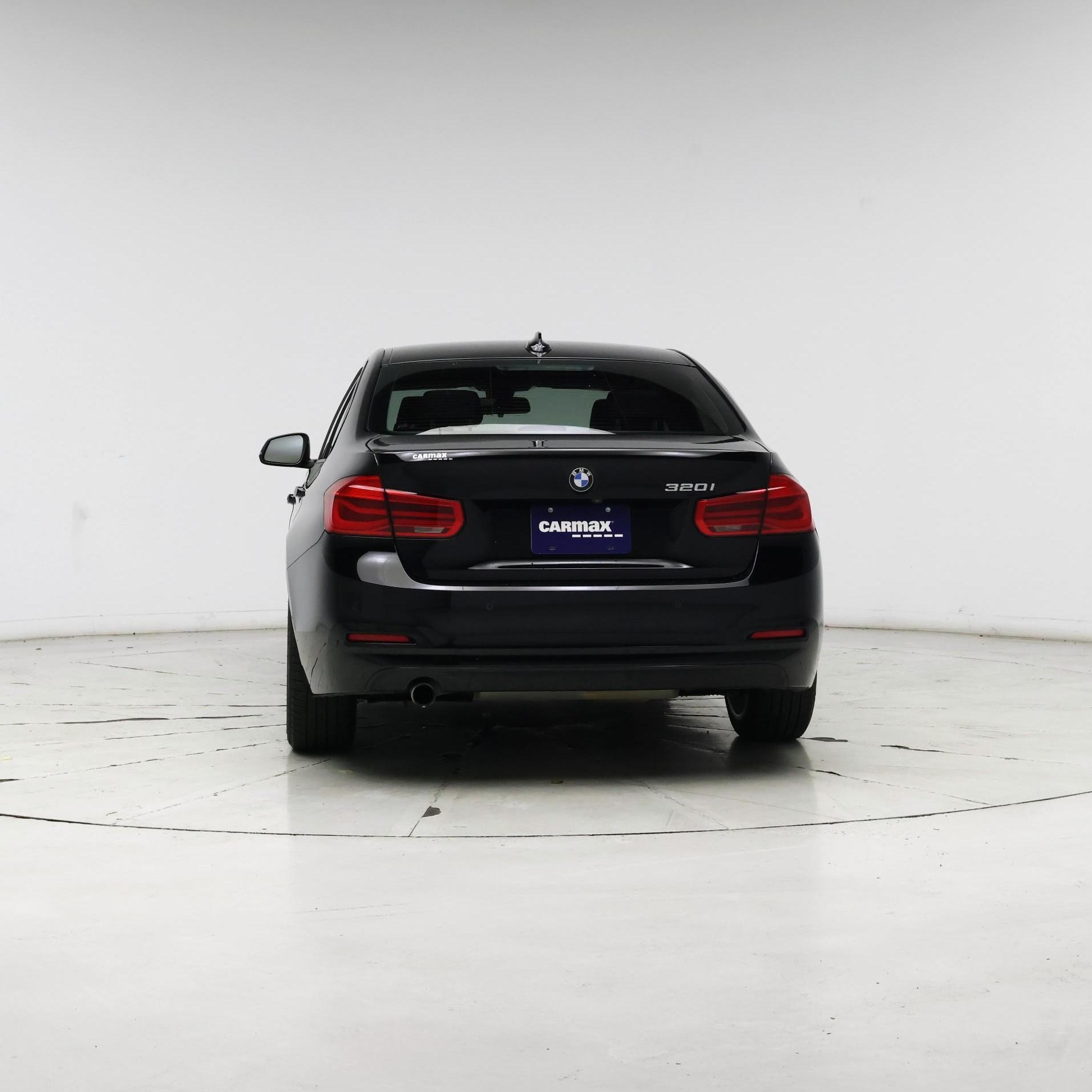 Thumbnail: 2018 BMW 3 Series - 6