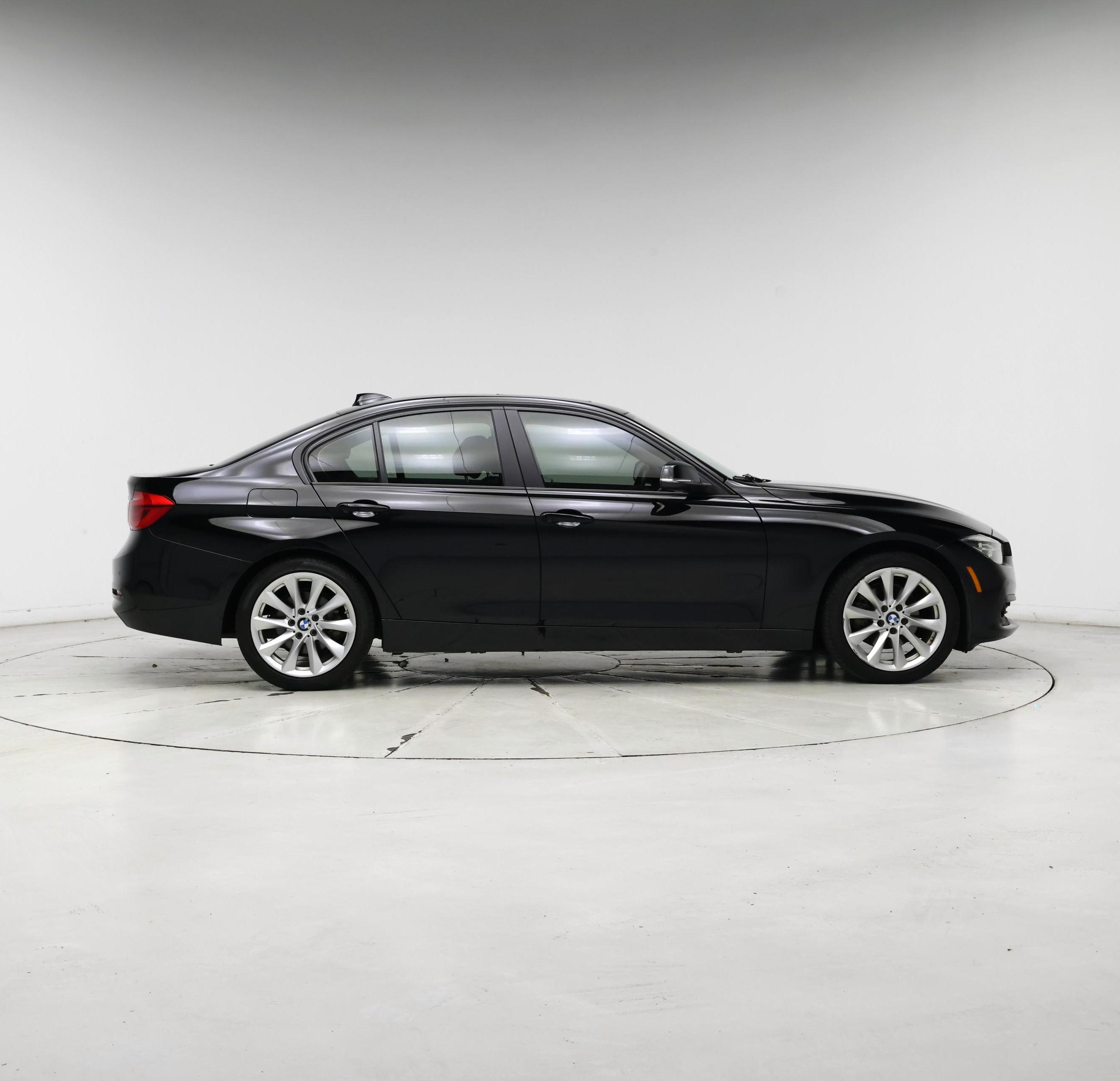 Thumbnail: 2018 BMW 3 Series - 7
