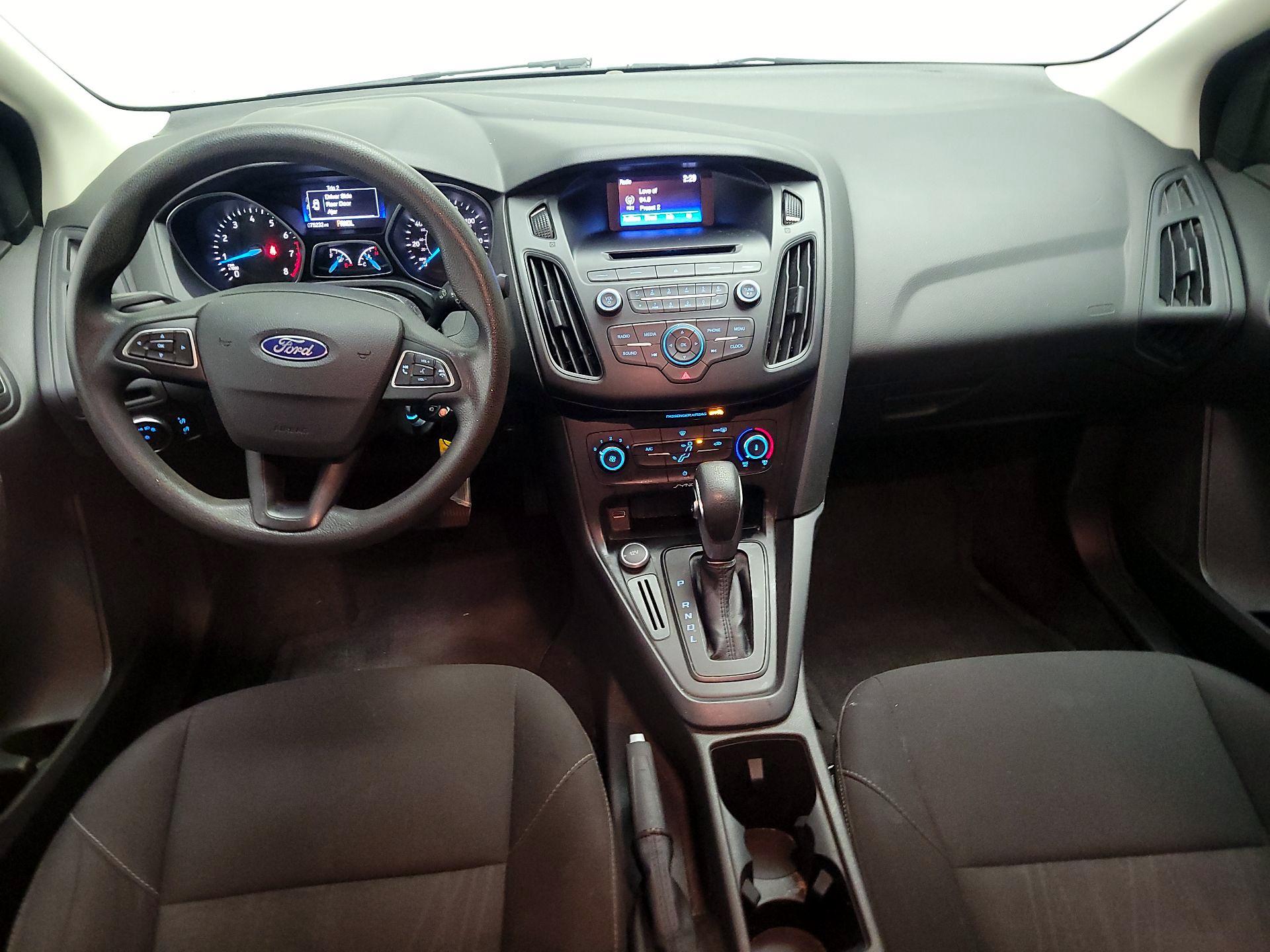 Thumbnail: 2017 Ford Focus - 9