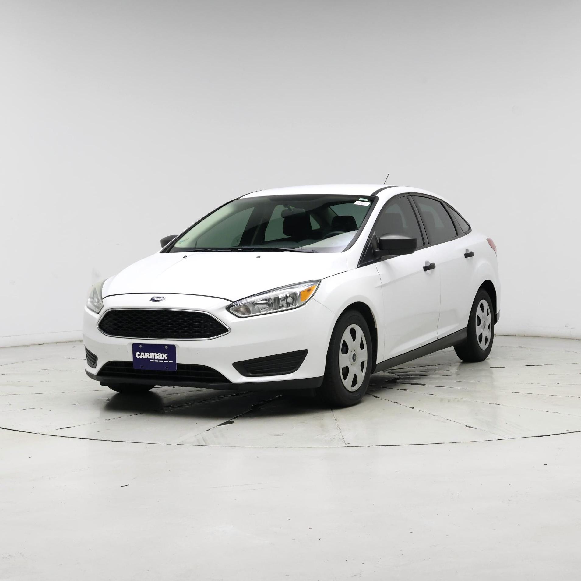 Thumbnail: 2017 Ford Focus - 4