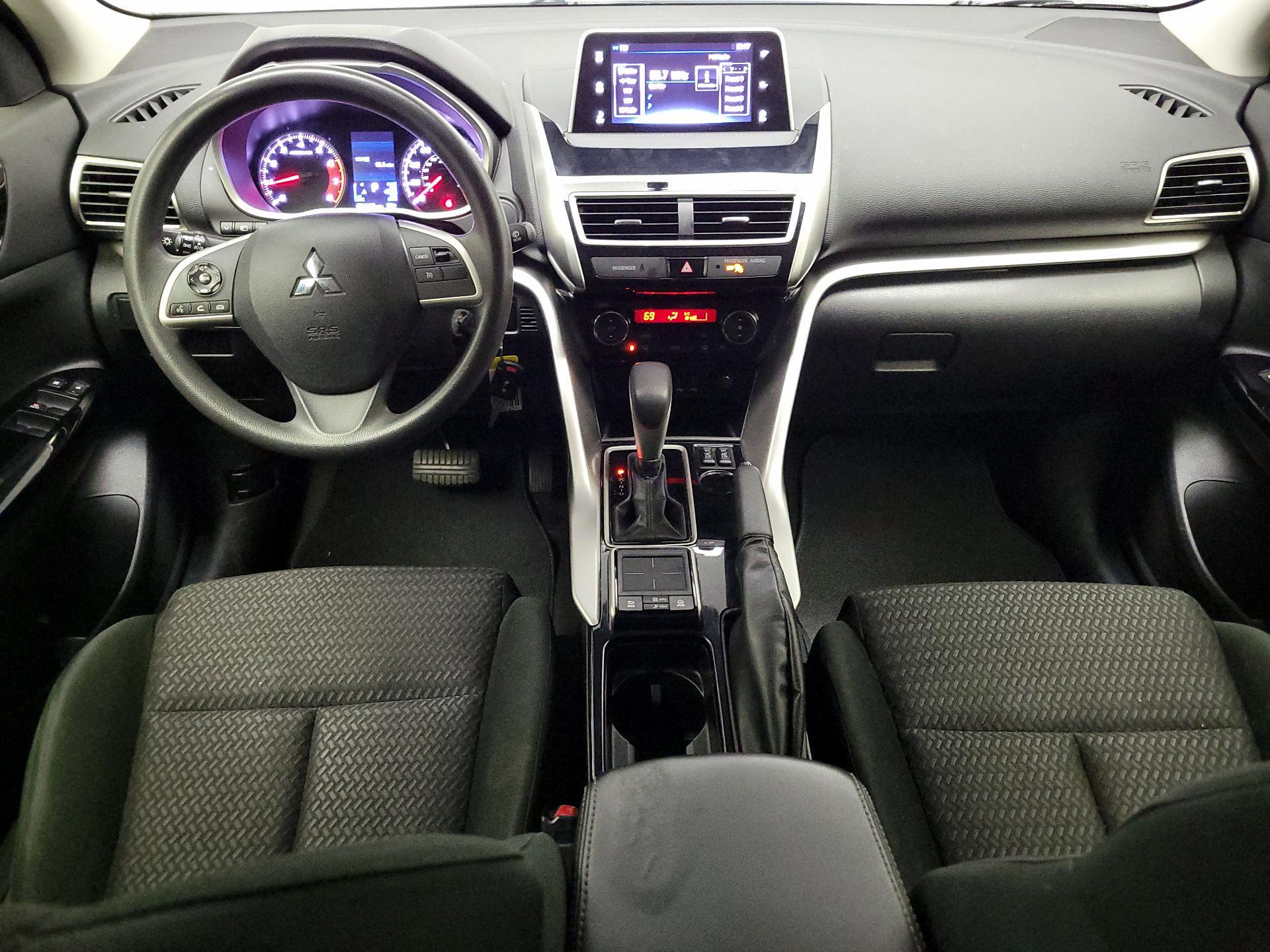 Thumbnail: 2020 Mitsubishi Eclipse Cross - 9