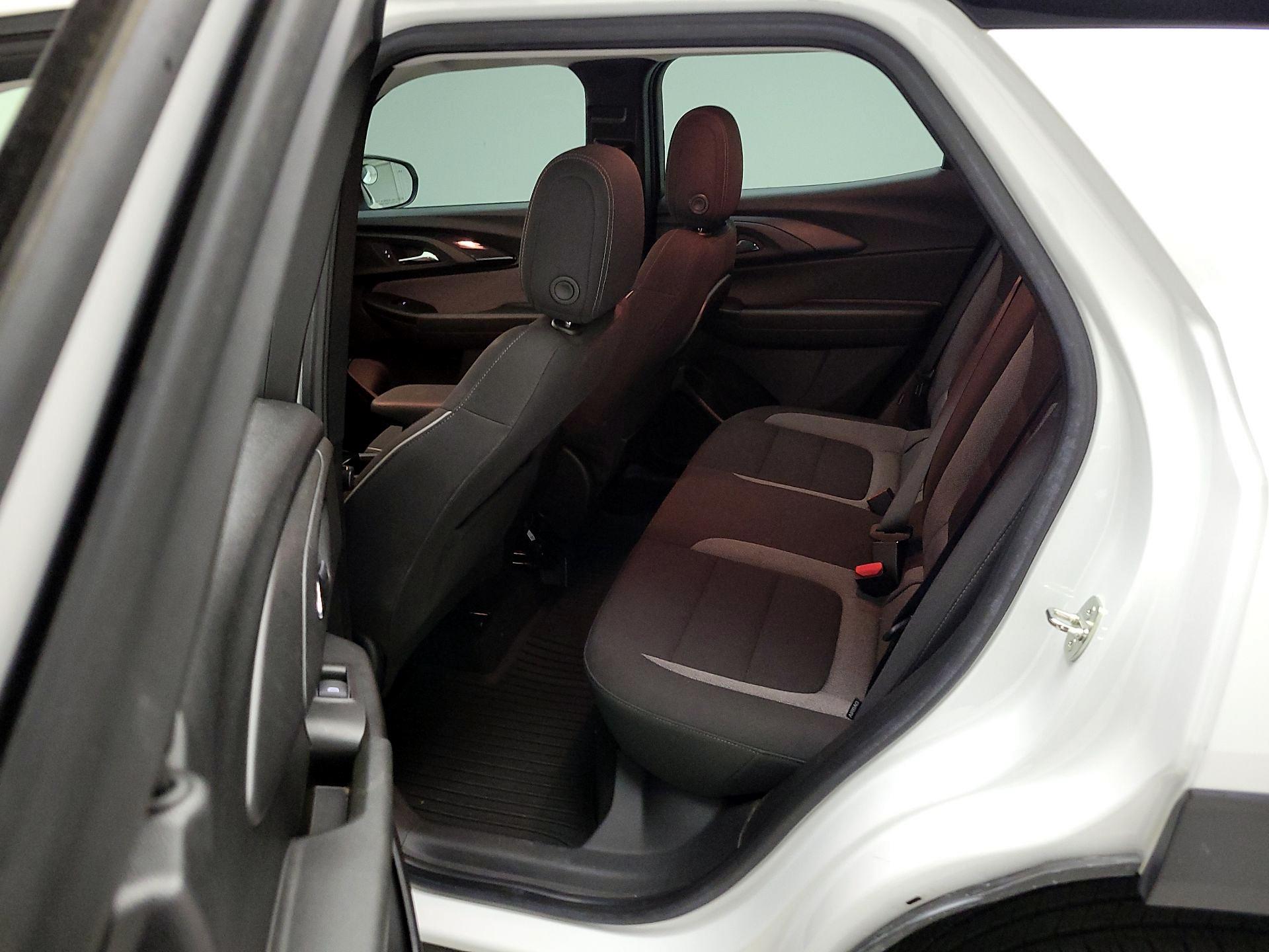 Thumbnail: 2021 Chevrolet TrailBlazer - 19