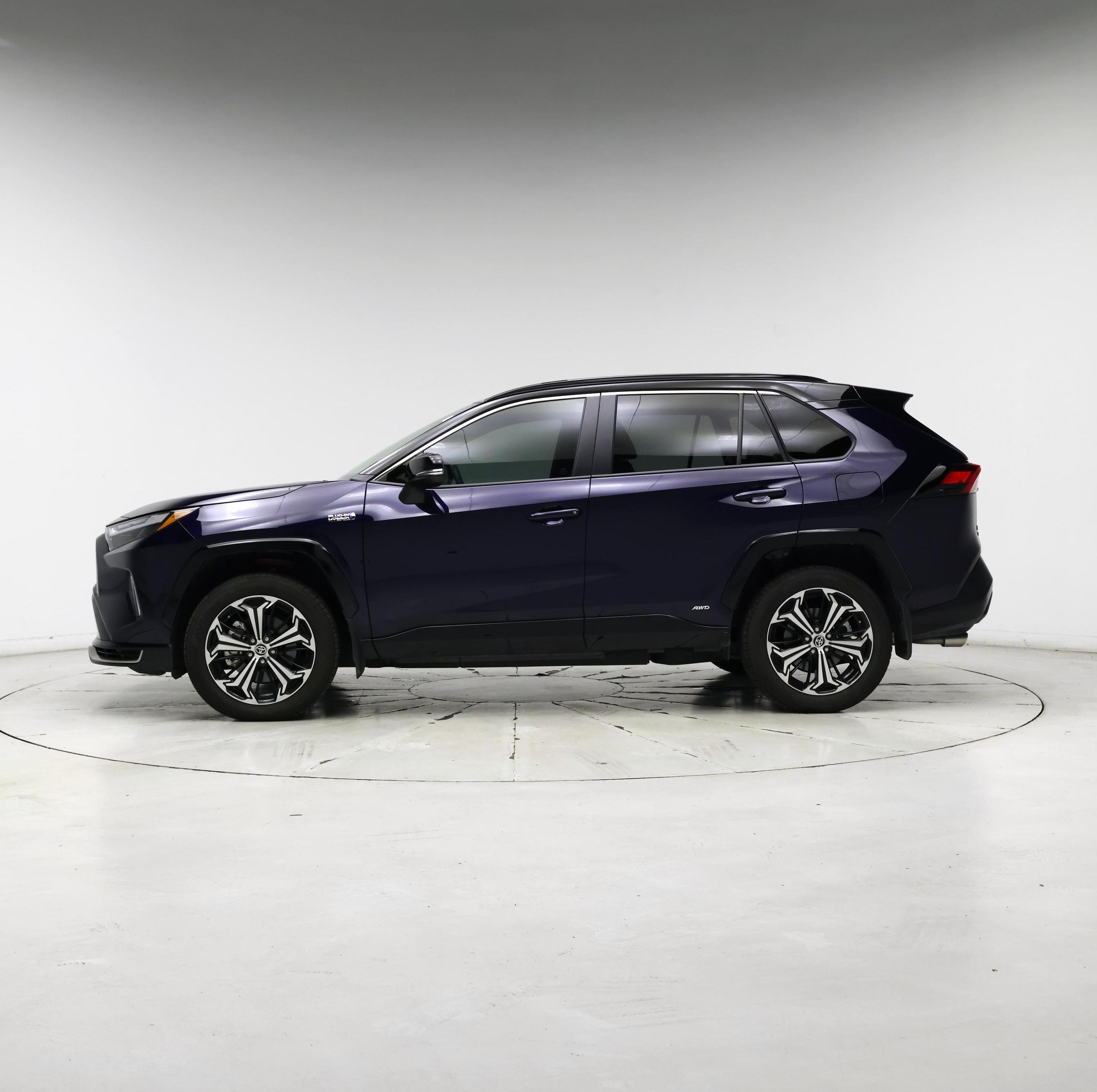 Thumbnail: 2024 Toyota RAV4 - 3