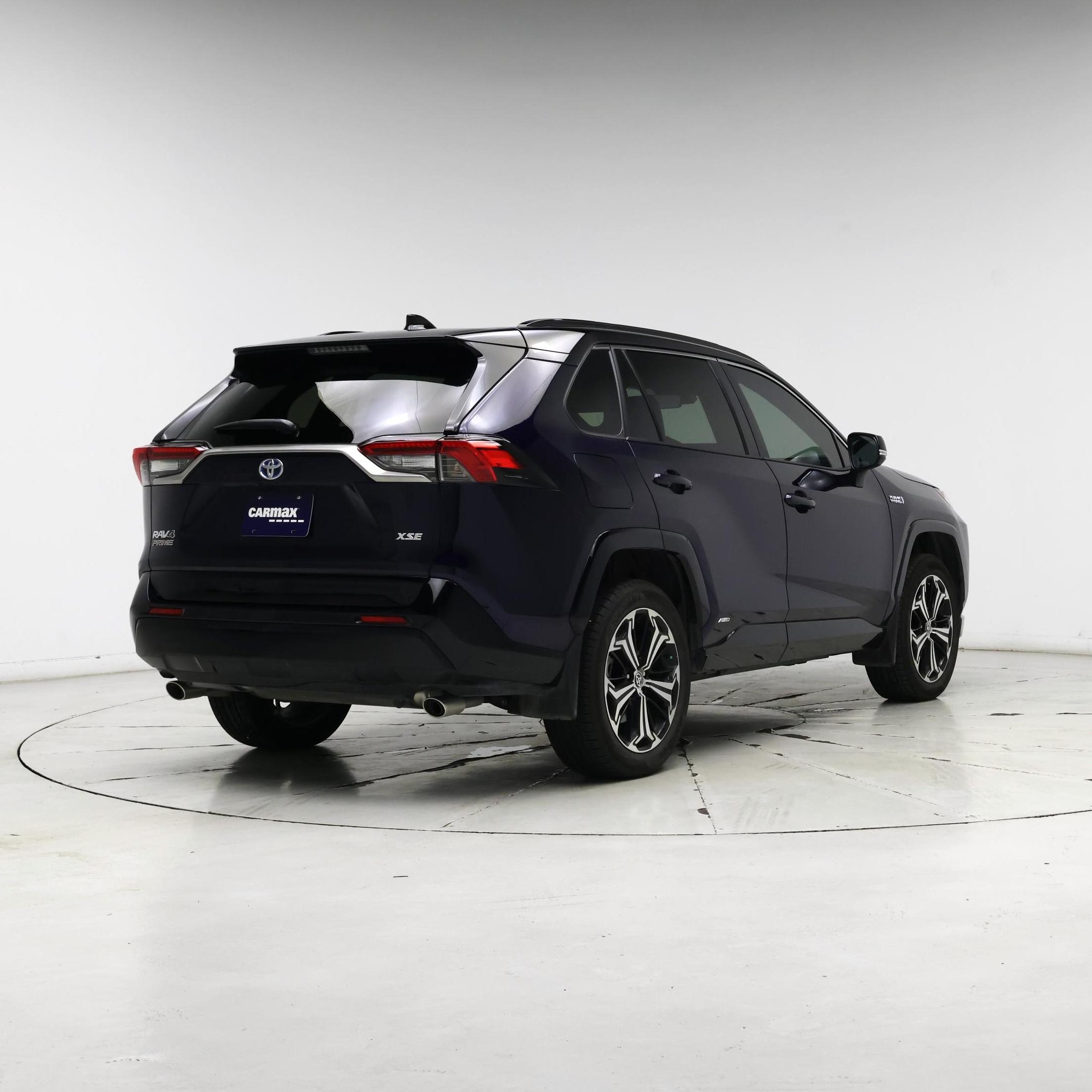Thumbnail: 2024 Toyota RAV4 - 8