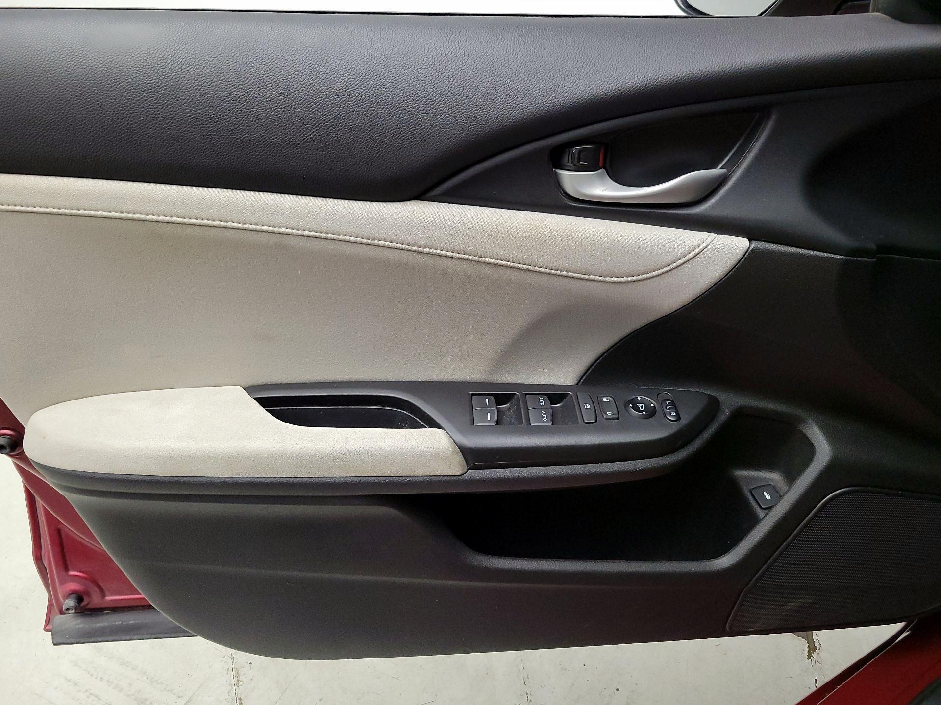 Thumbnail: 2022 Honda Insight - 12
