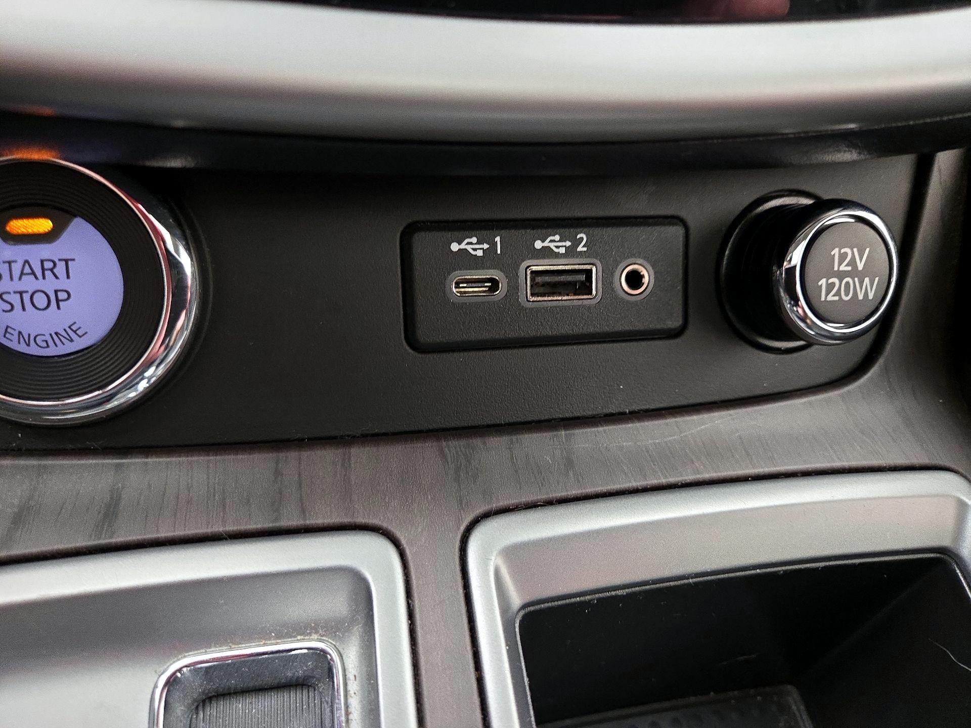 Thumbnail: 2020 Nissan Murano - 19