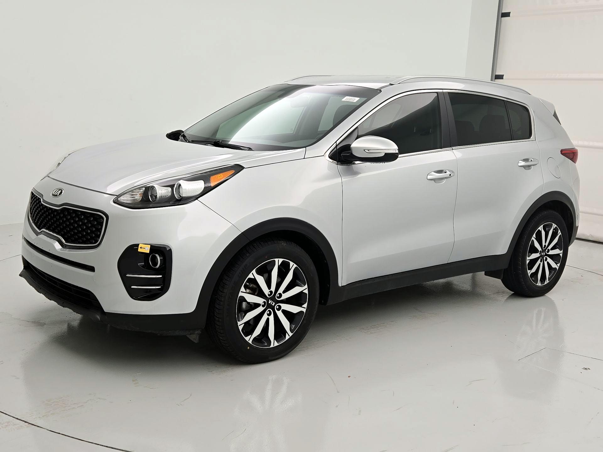Thumbnail: 2018 Kia Sportage - 3