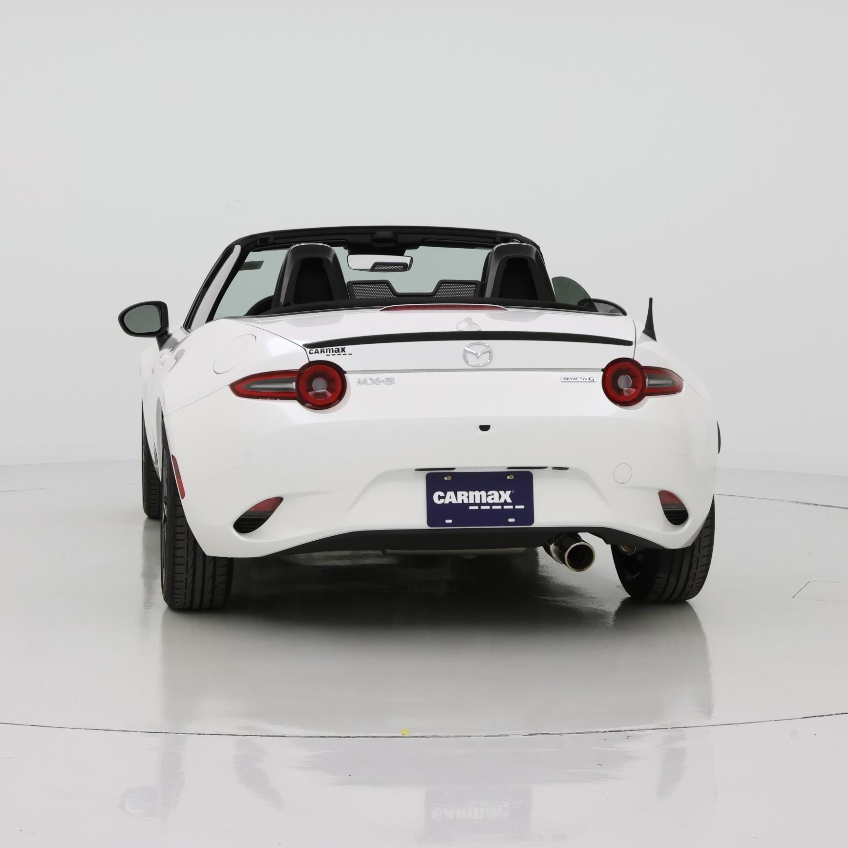 Thumbnail: 2024 Mazda MX-5 Miata - 6