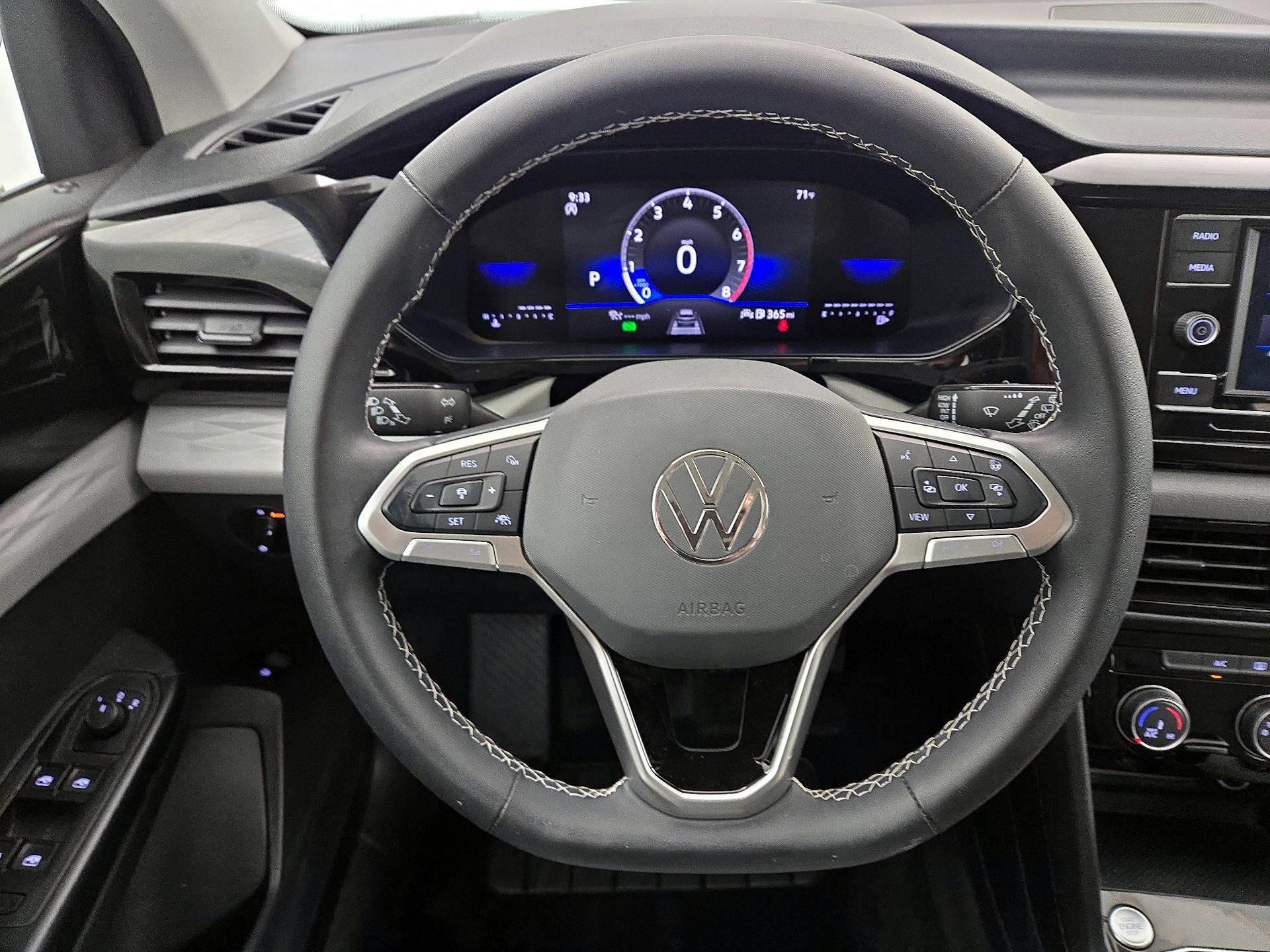 Thumbnail: 2024 Volkswagen Taos - 10