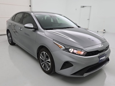 Gray 2024 Kia Forte LXS