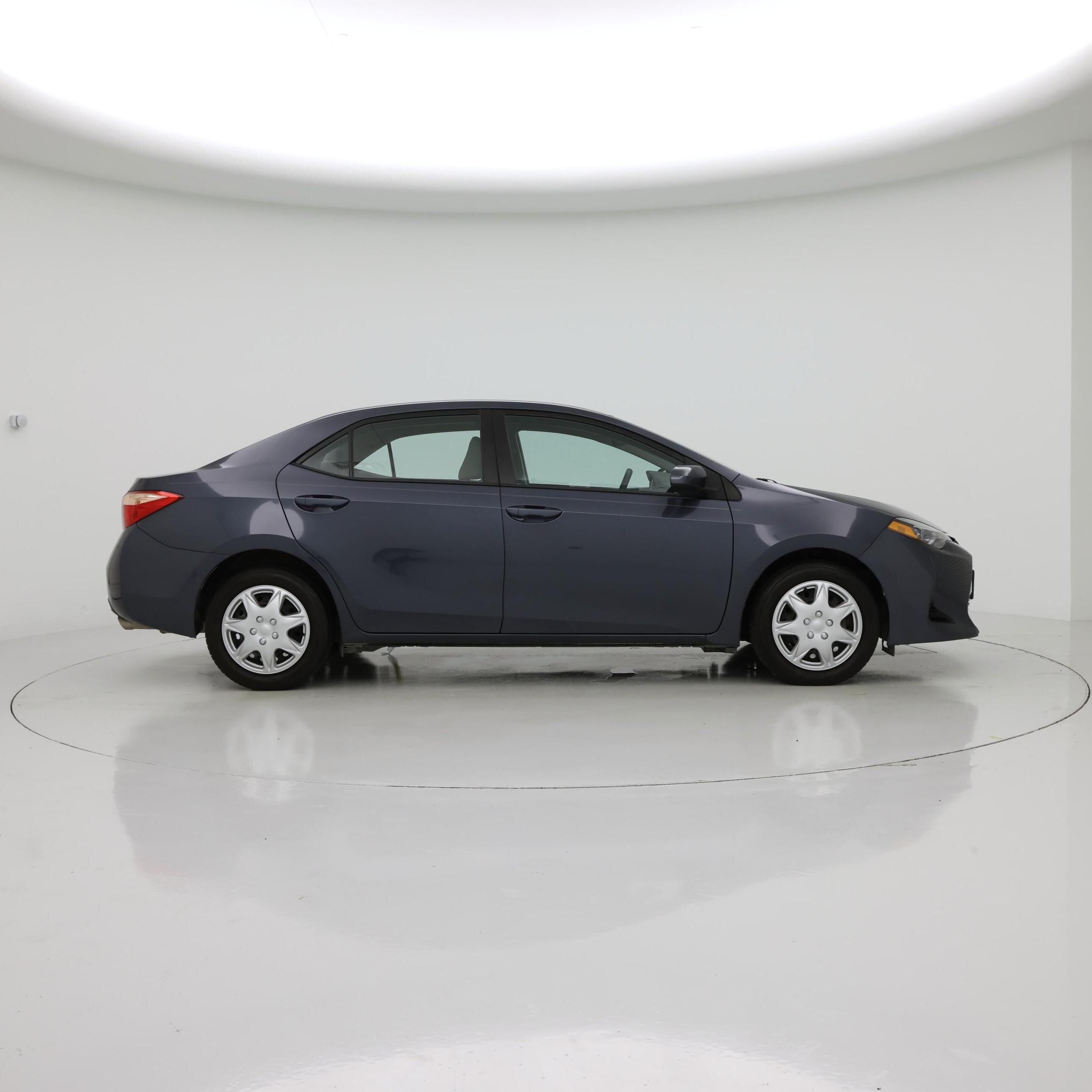 Thumbnail: 2017 Toyota Corolla - 7