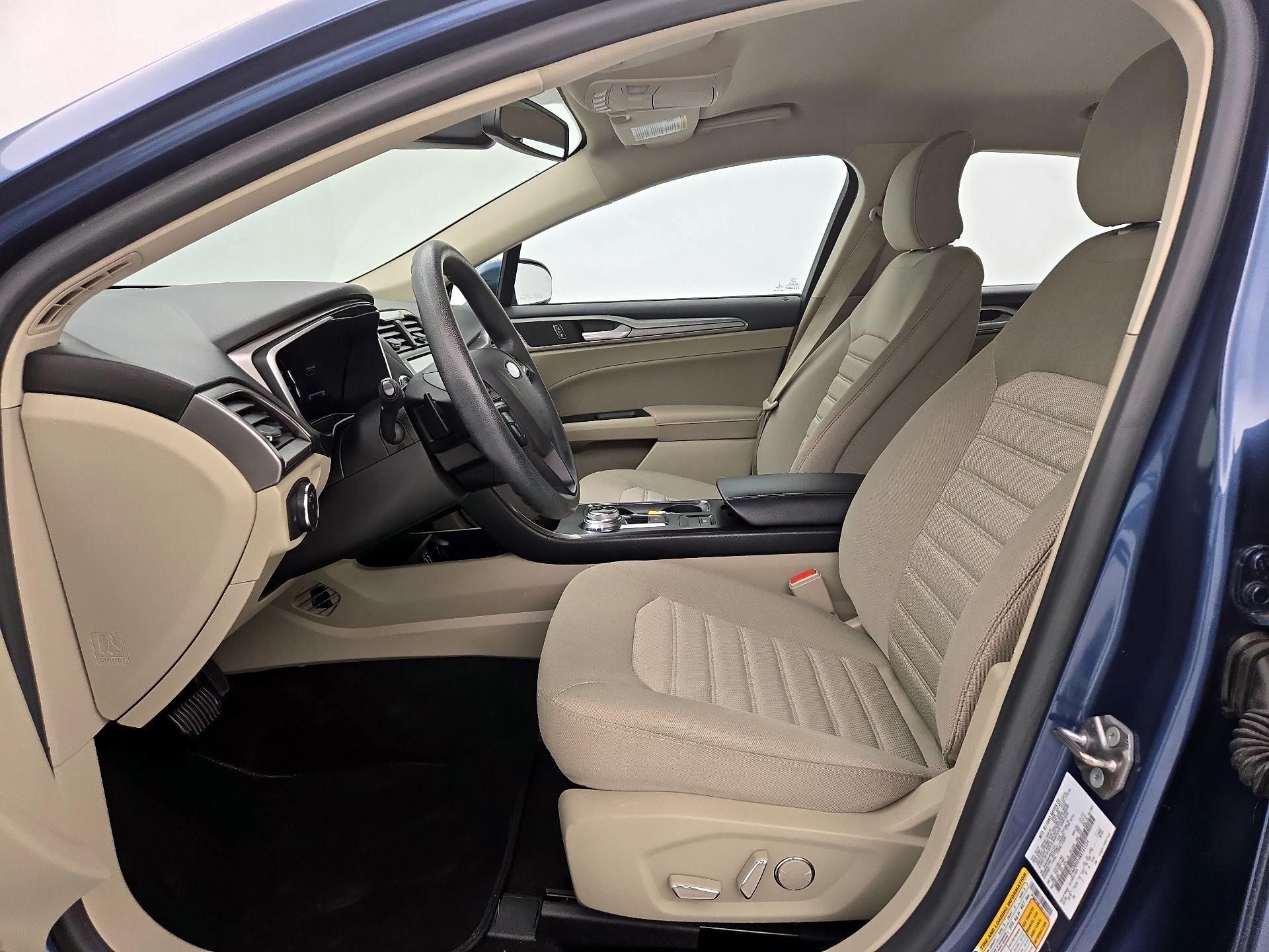 Thumbnail: 2019 Ford Fusion - 9