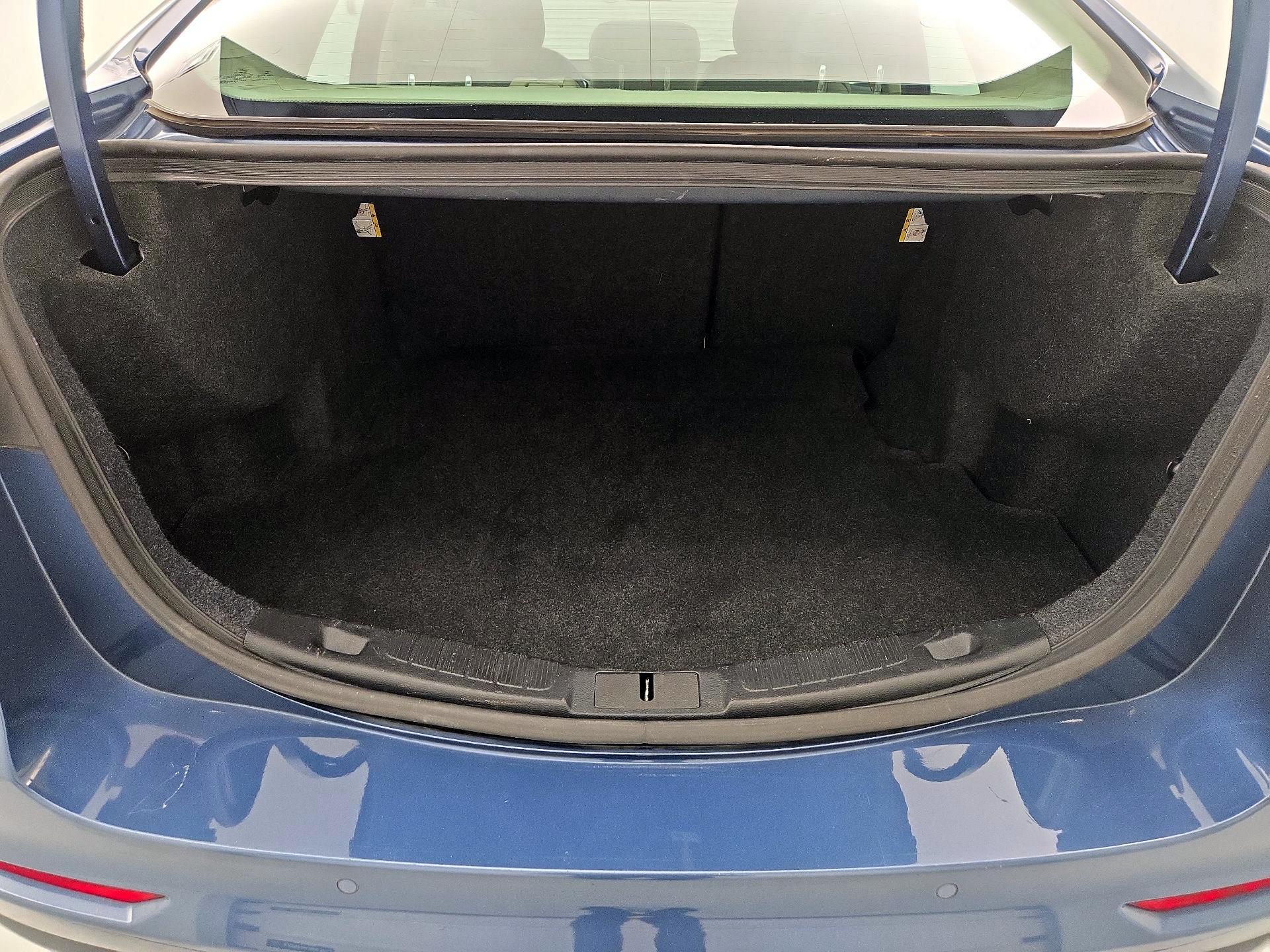 Thumbnail: 2019 Ford Fusion - 18