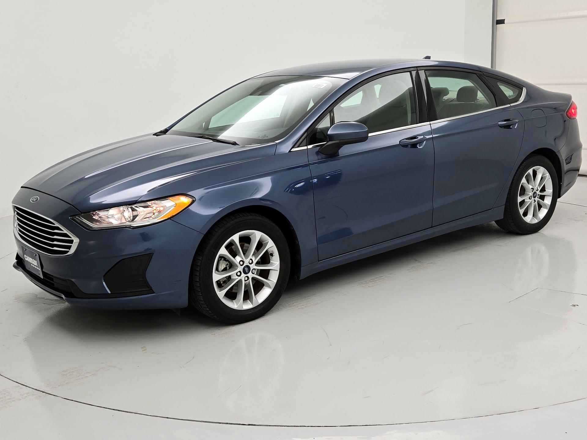 Thumbnail: 2019 Ford Fusion - 3