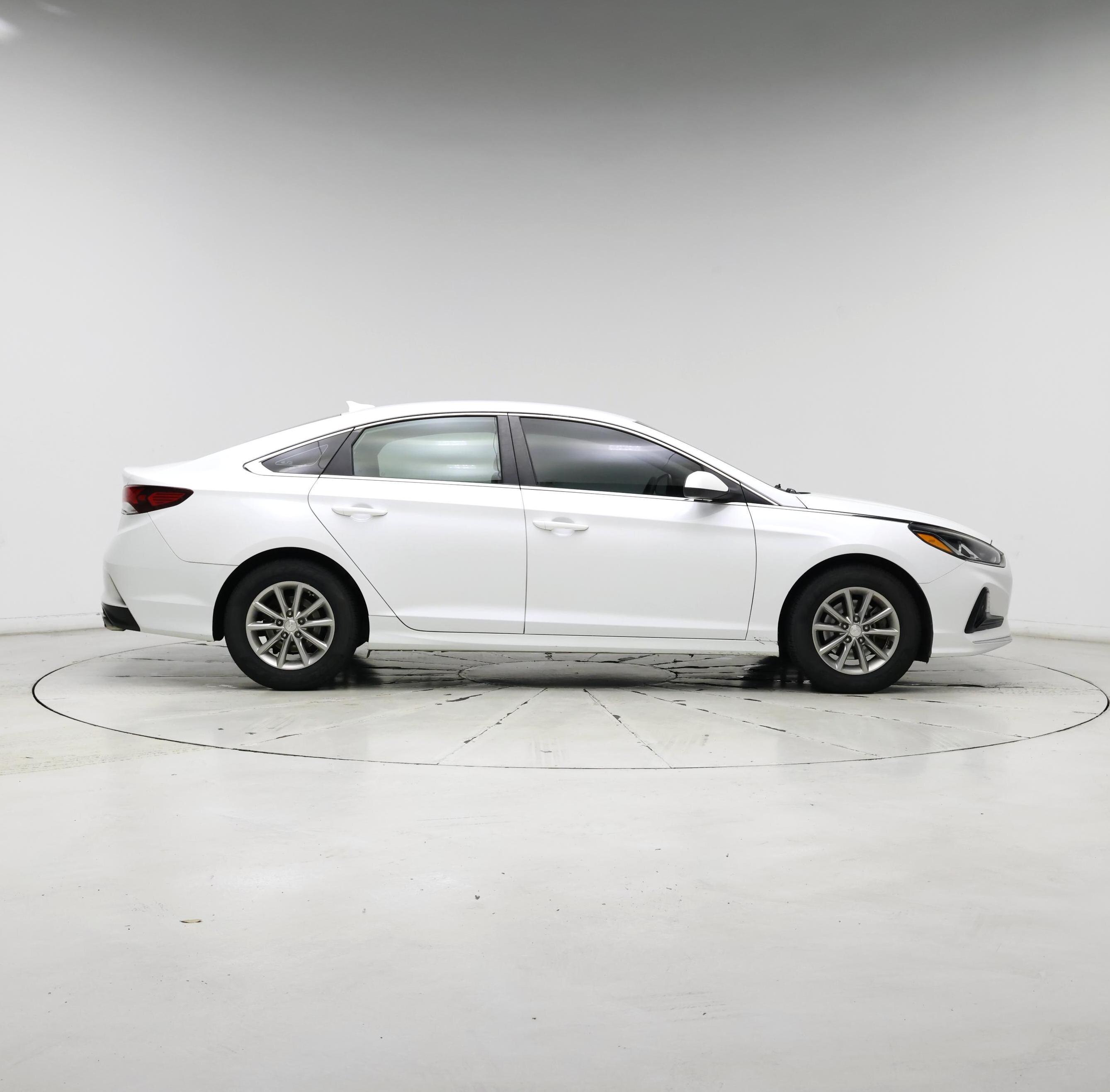 Thumbnail: 2019 Hyundai Sonata - 7