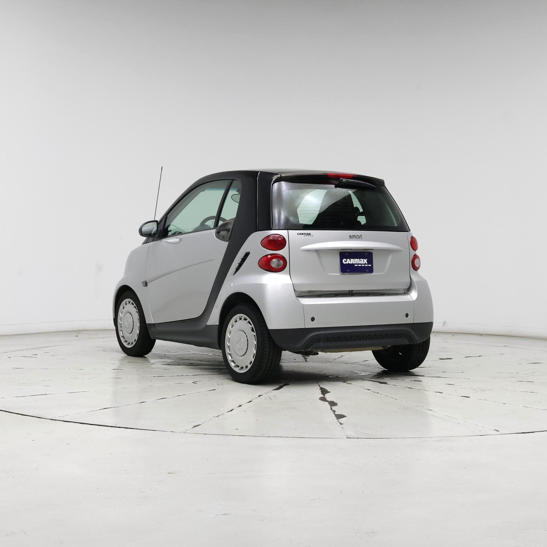 Thumbnail: 2015 smart fortwo - 2