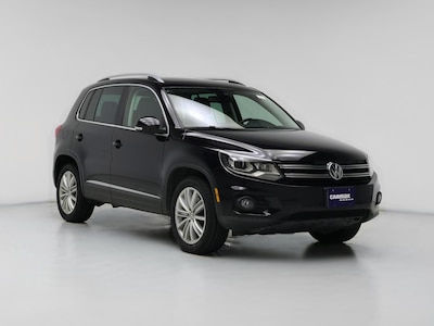 Black 2016 Volkswagen Tiguan SE