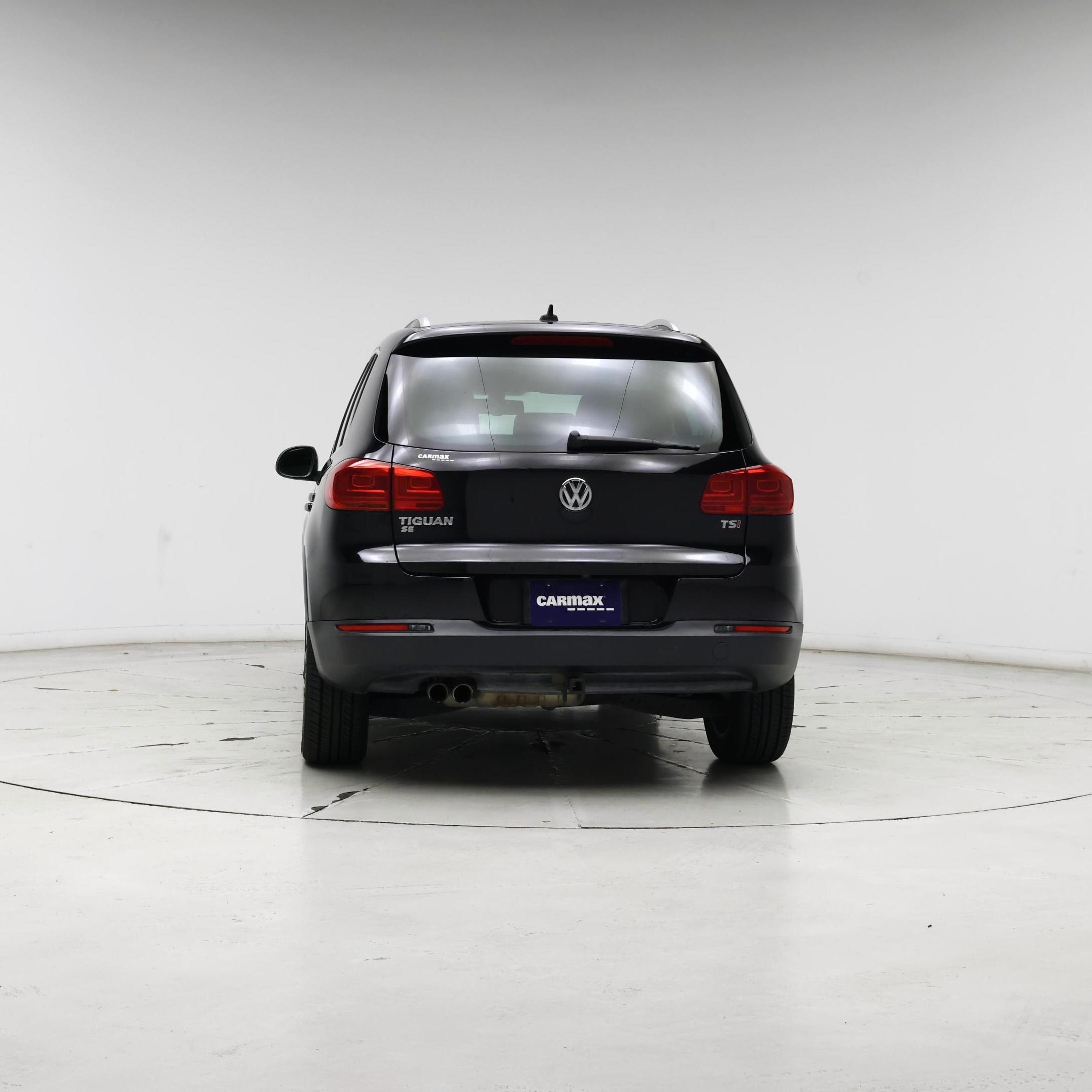 Thumbnail: 2016 Volkswagen Tiguan - 6