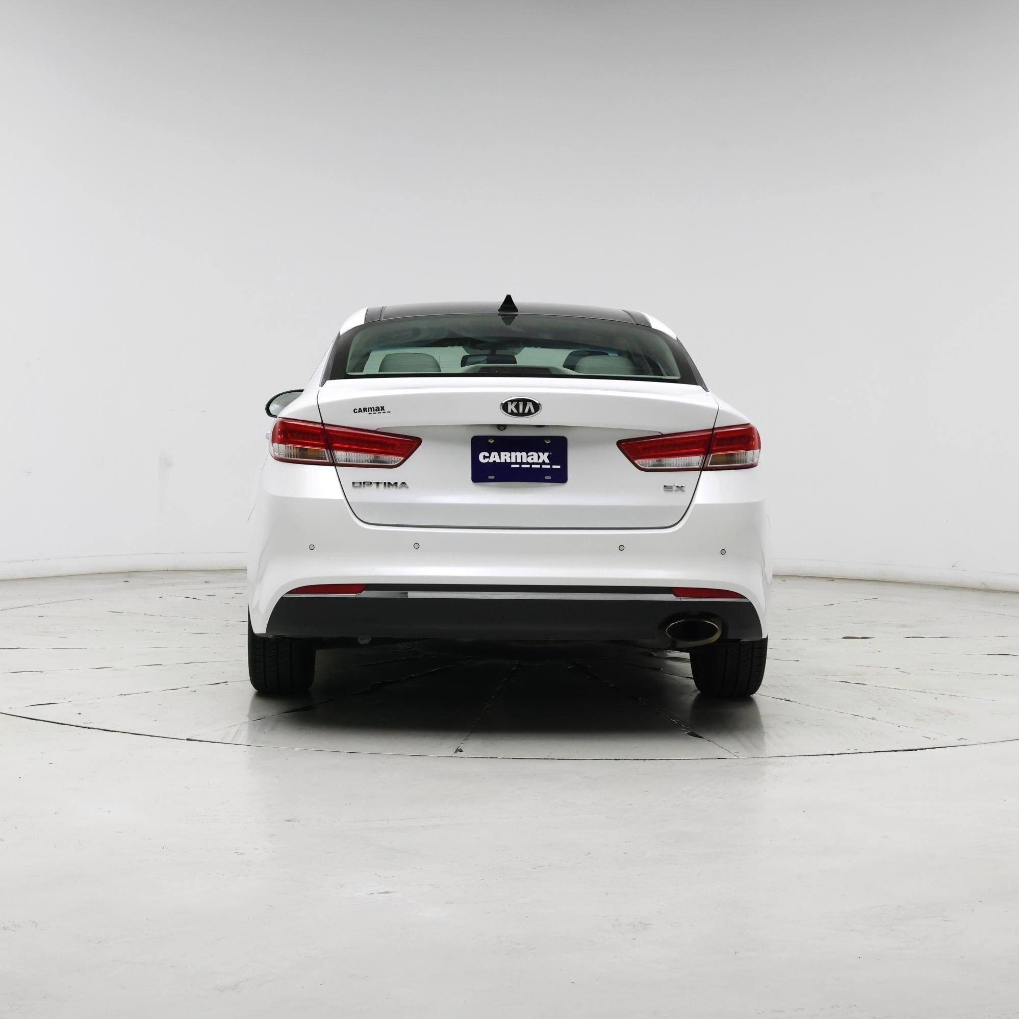 Thumbnail: 2016 Kia Optima - 6