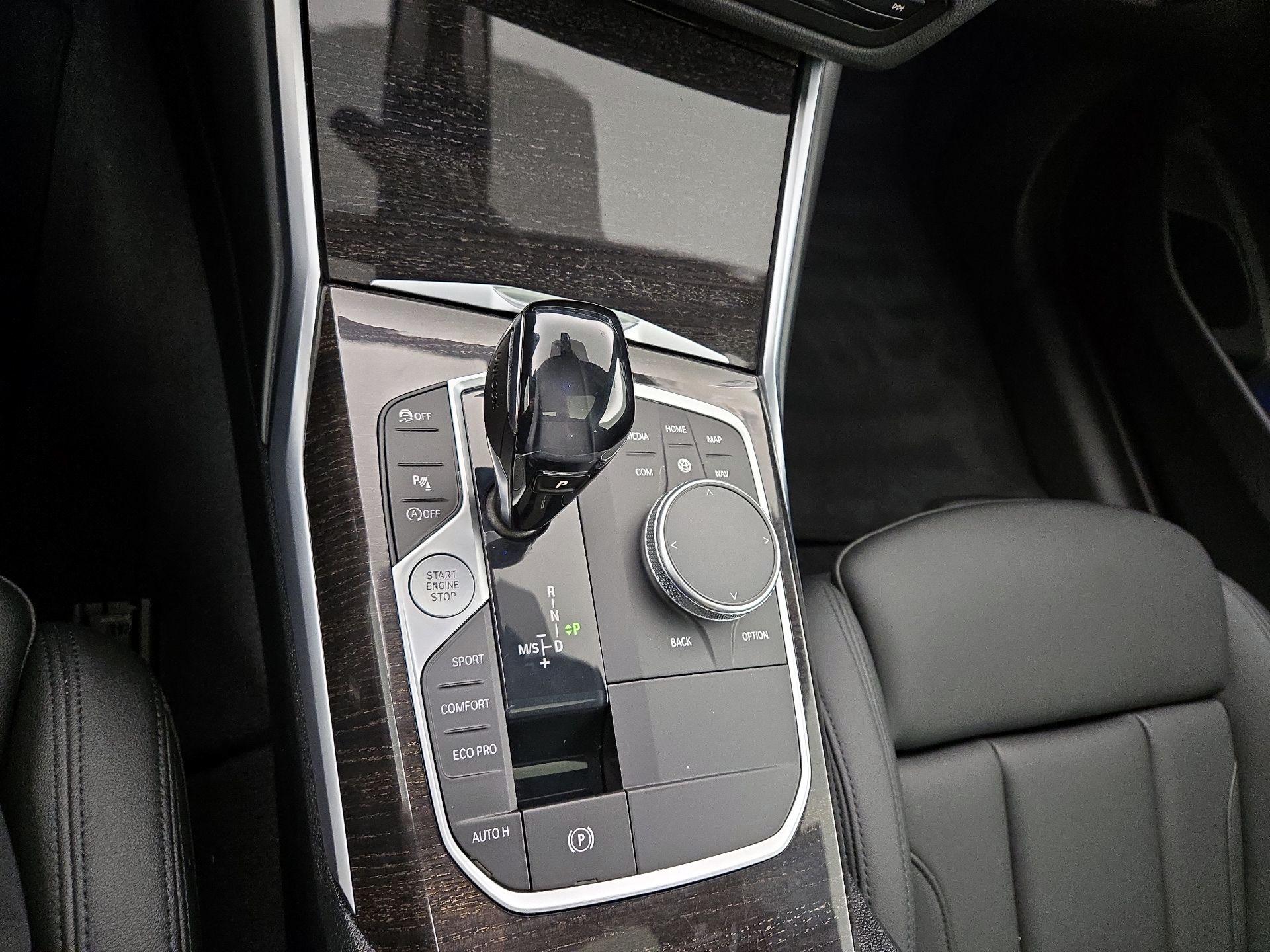 Thumbnail: 2021 BMW 4 Series - 18