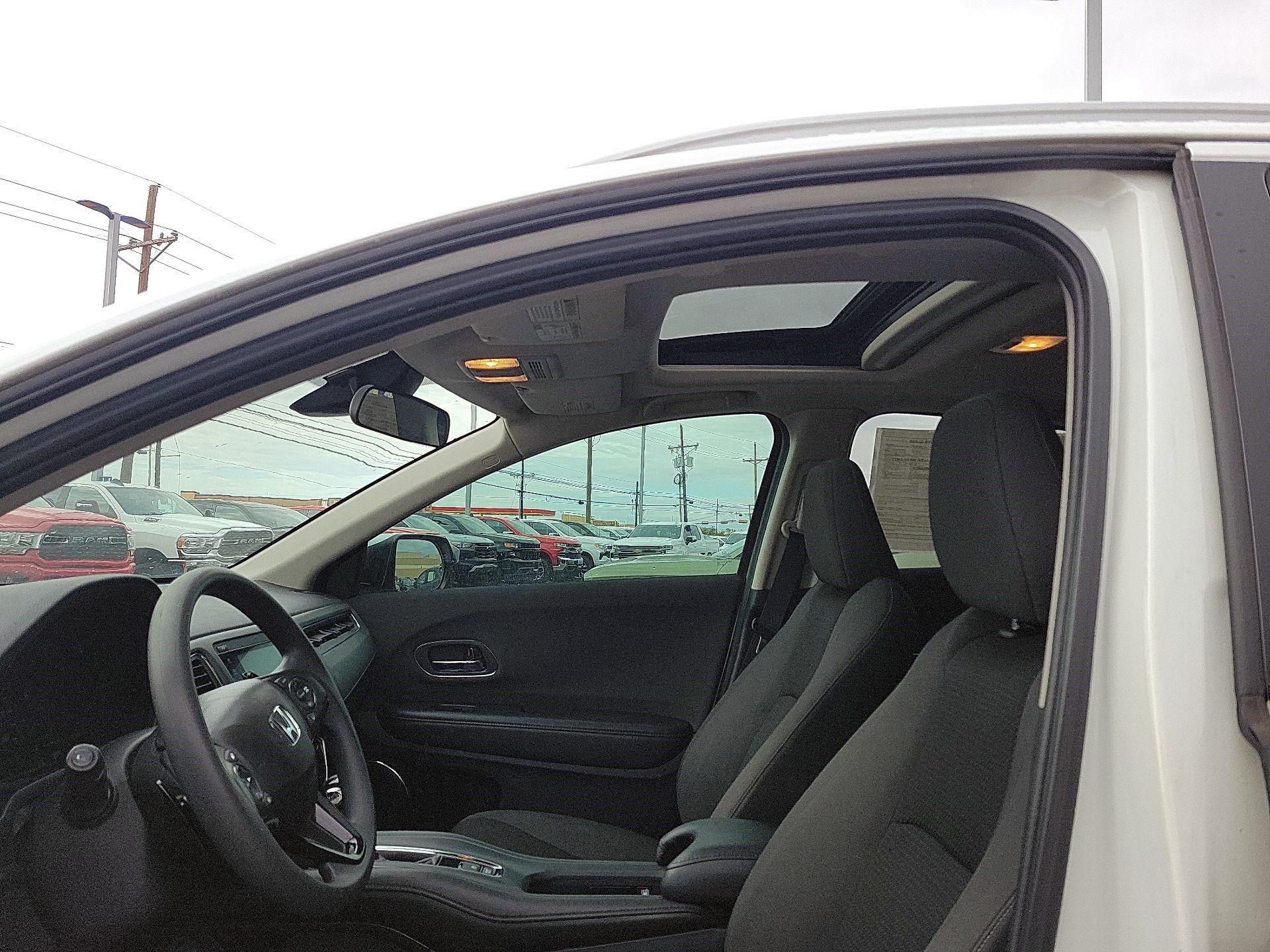 Thumbnail: 2020 Honda HR-V - 15