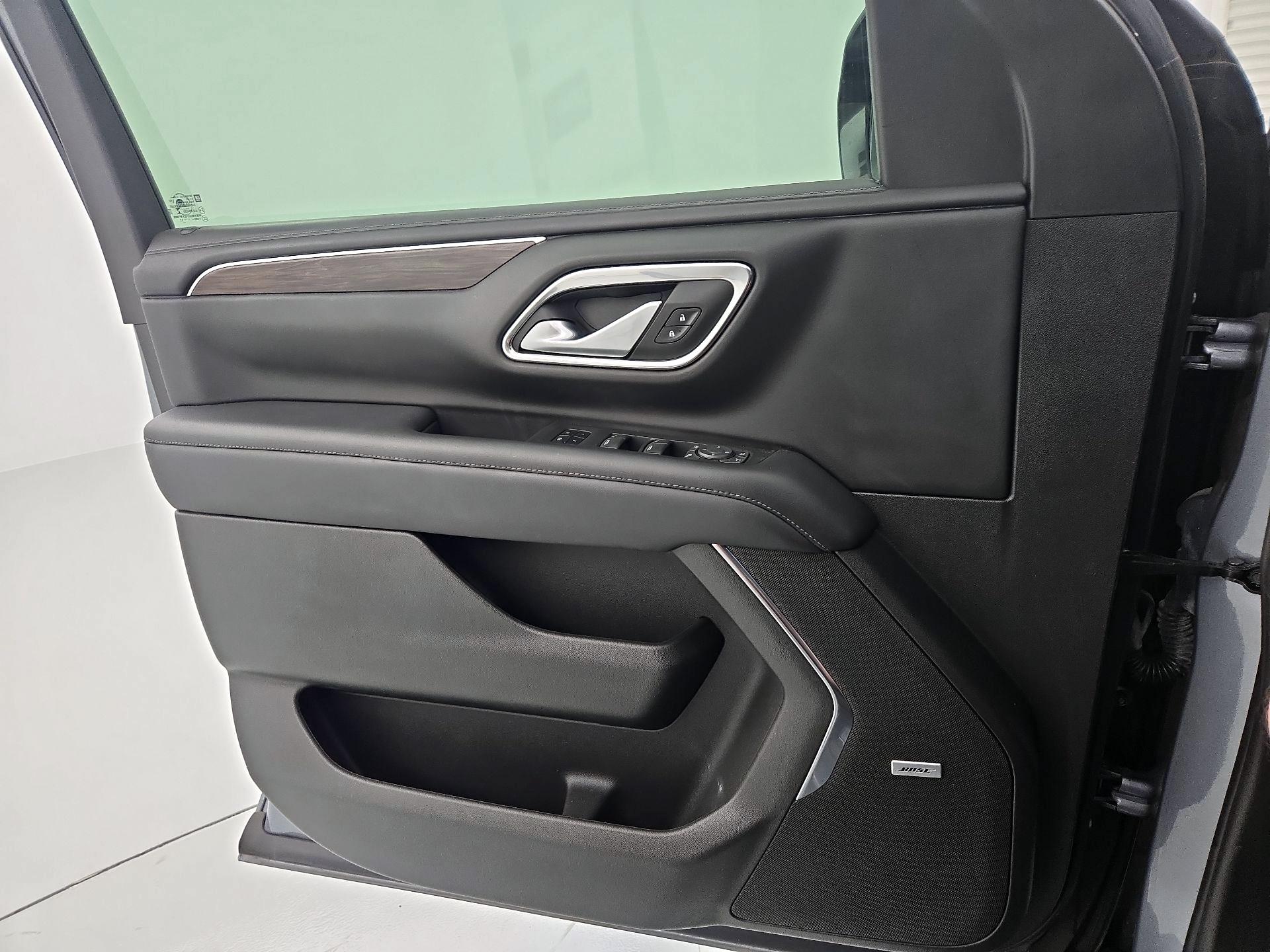 Thumbnail: 2022 Chevrolet Tahoe - 10