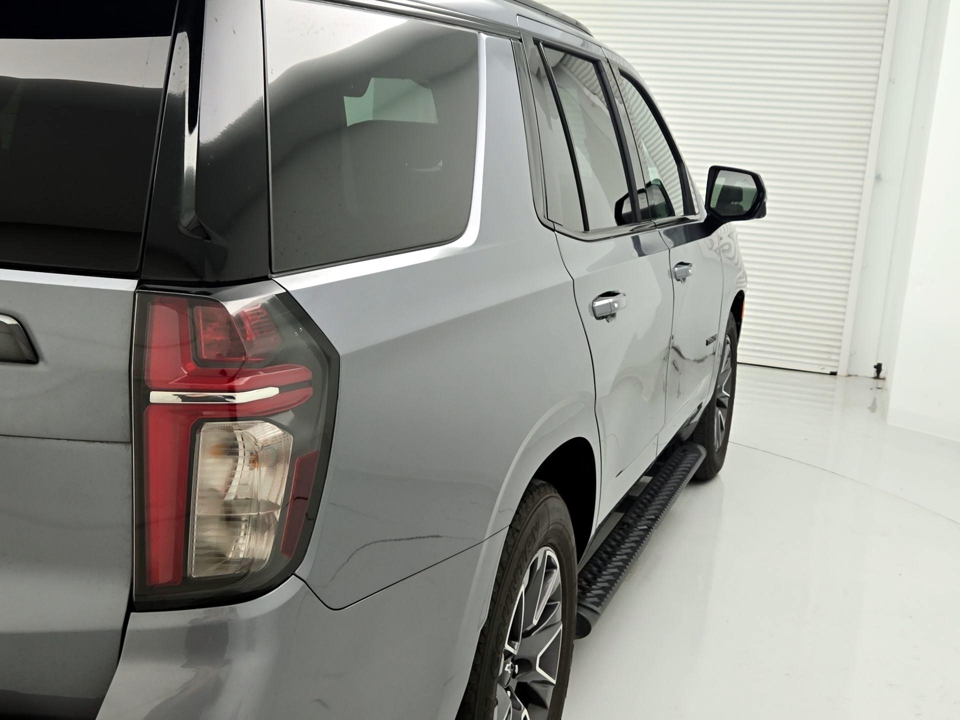 Thumbnail: 2022 Chevrolet Tahoe - 5