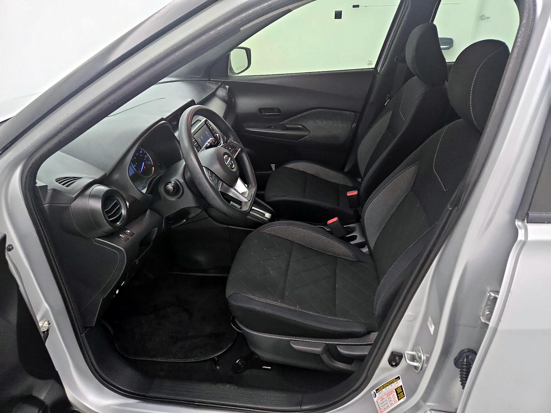 Thumbnail: 2019 Nissan Kicks - 11