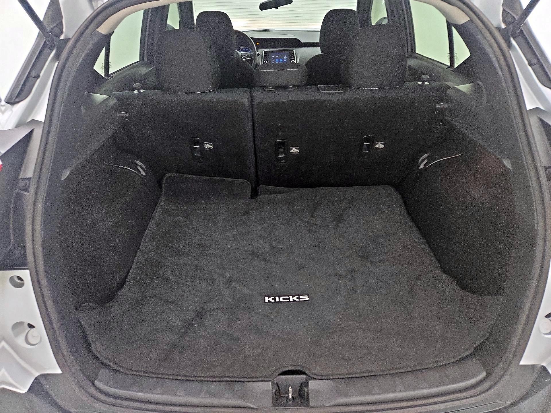 Thumbnail: 2019 Nissan Kicks - 20