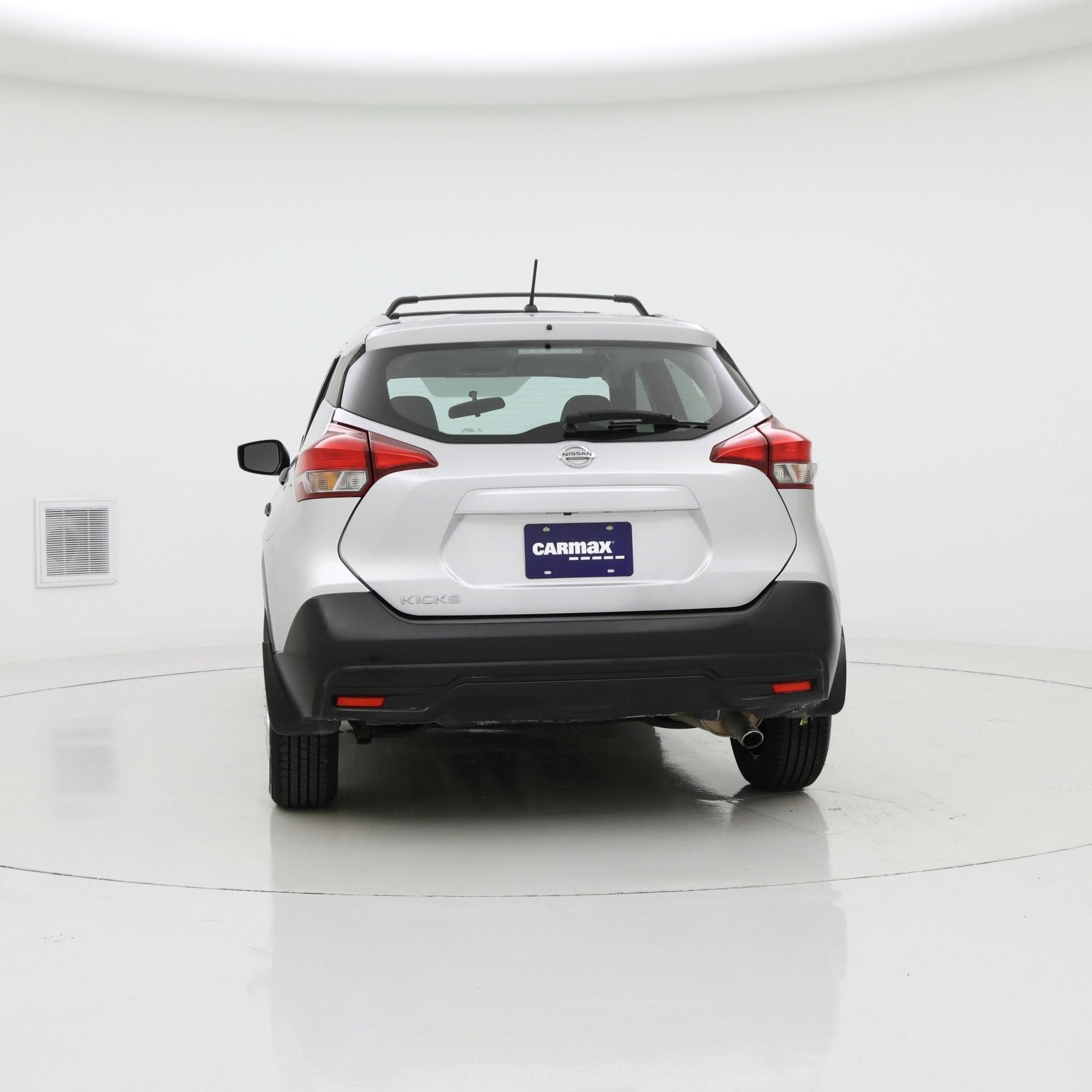 Thumbnail: 2019 Nissan Kicks - 6