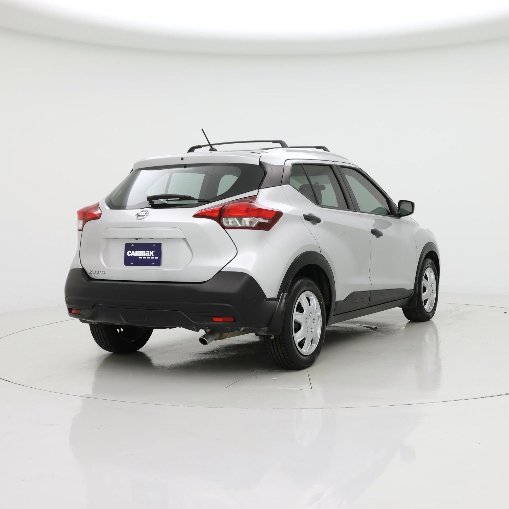 Thumbnail: 2019 Nissan Kicks - 8